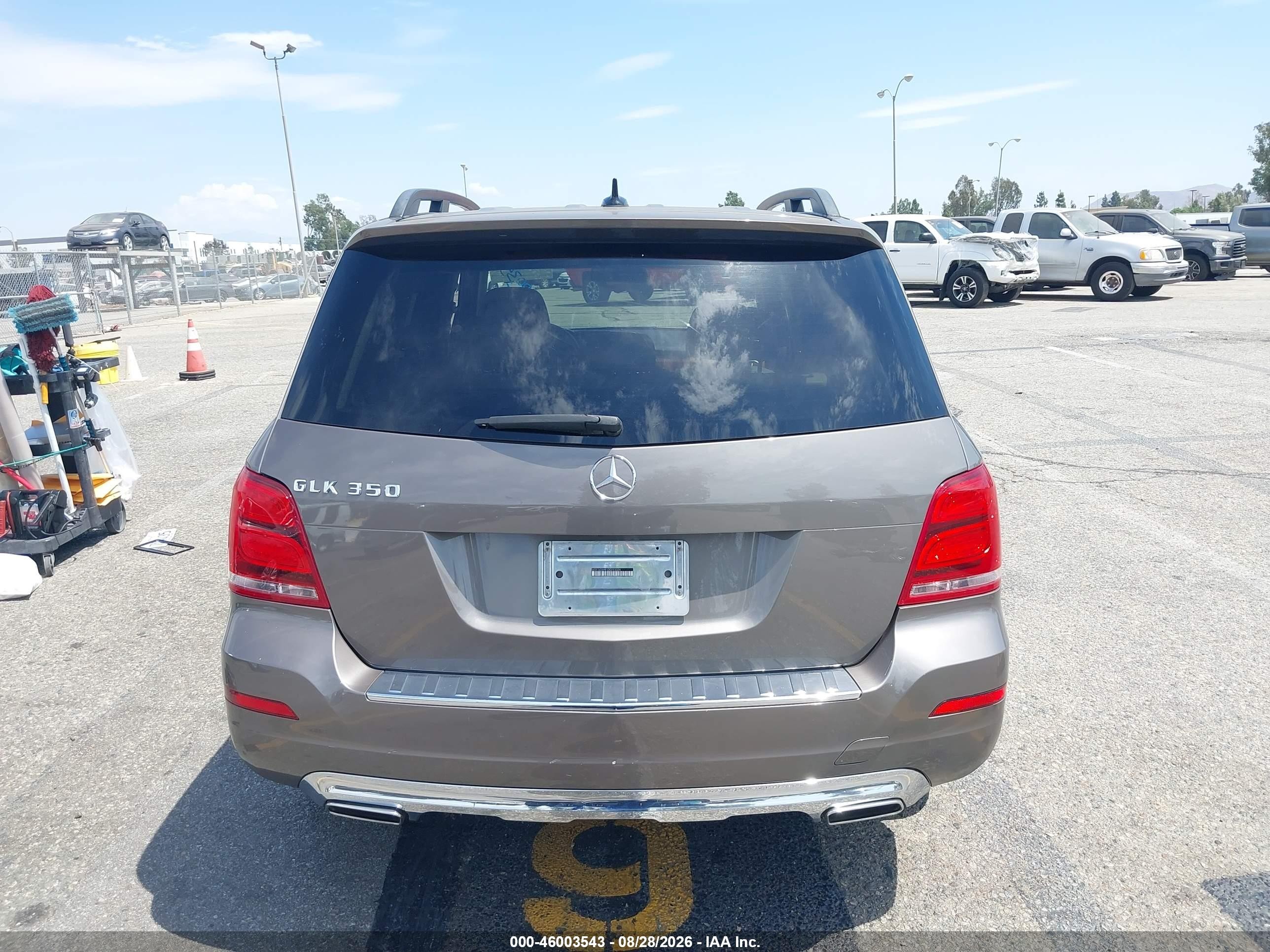 2013 Mercedes-benz Glk 350   Green vin: WDCGG5HB1DG053326