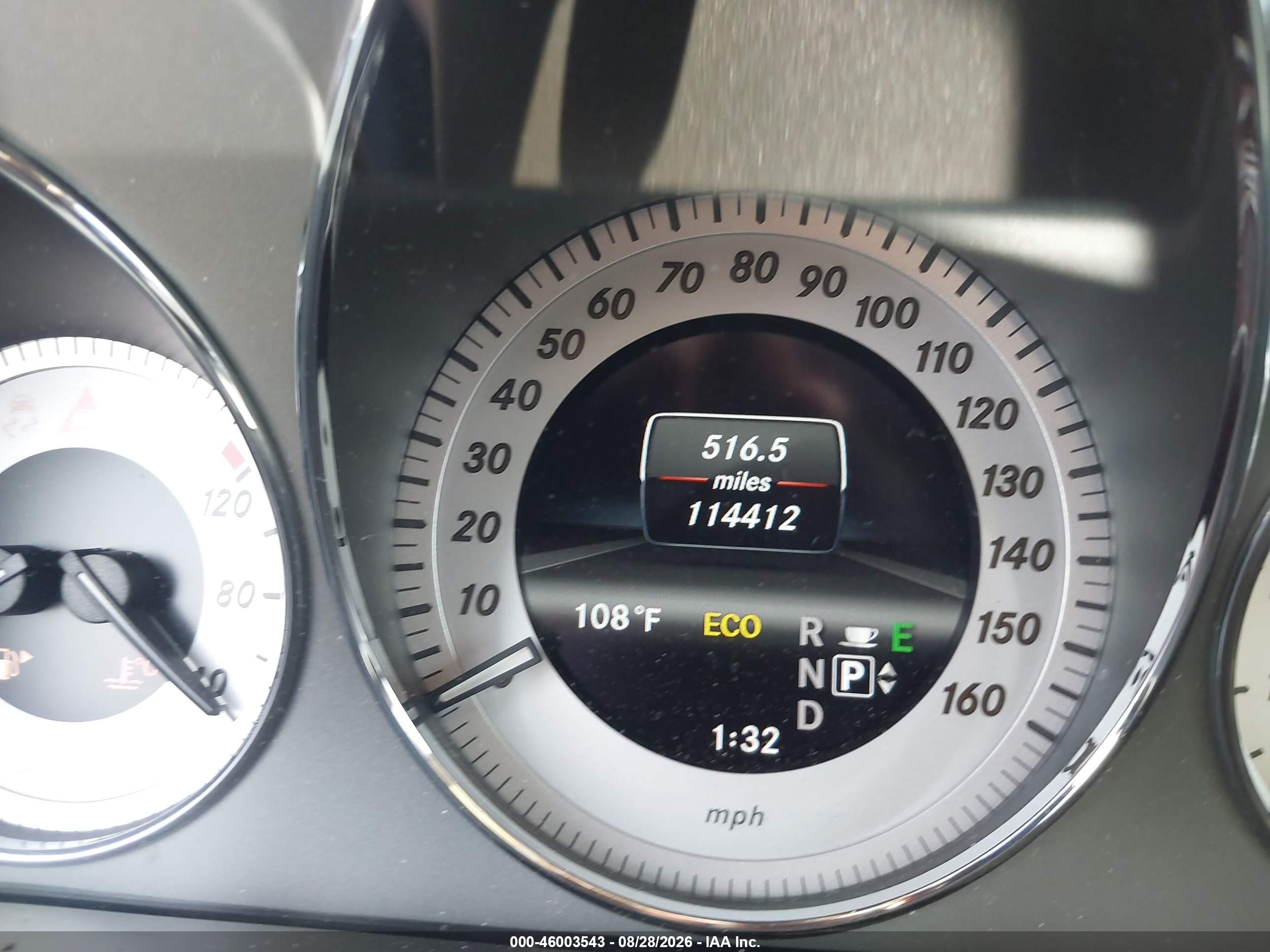 2013 Mercedes-benz Glk 350   Green vin: WDCGG5HB1DG053326