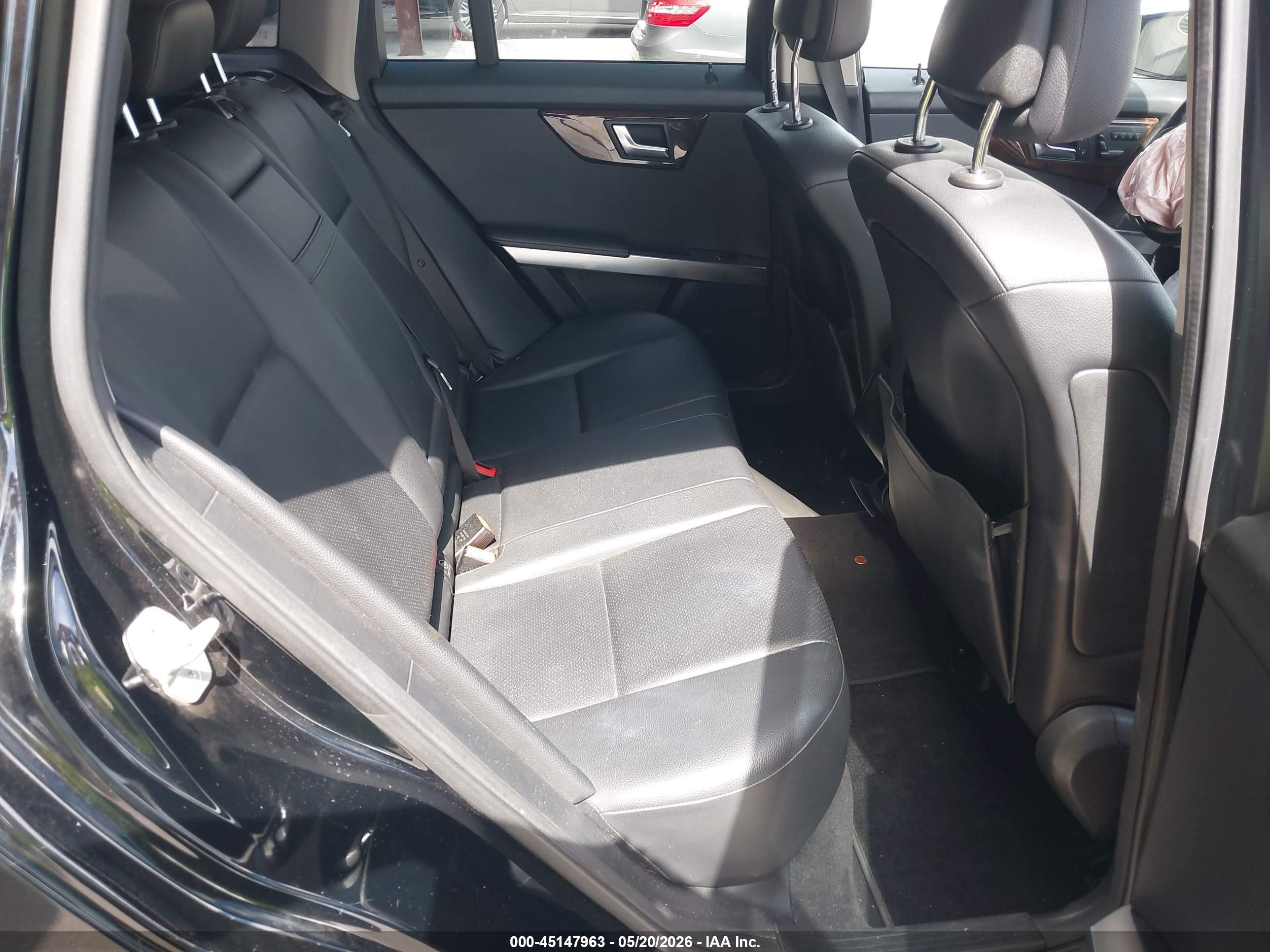 2014 Mercedes-benz Glk 350   Black vin: WDCGG5HB1EG280114