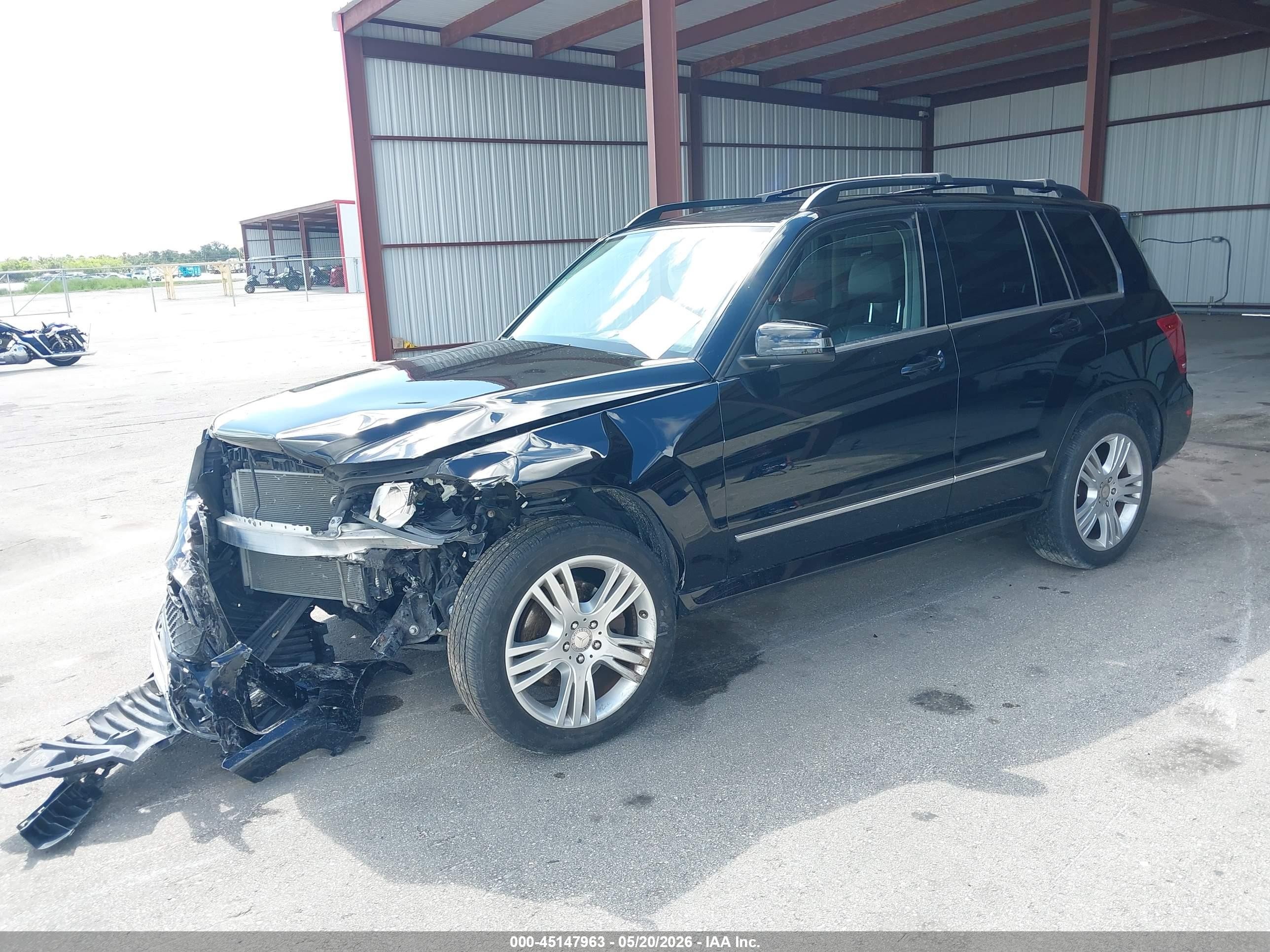 2014 Mercedes-benz Glk 350   Black vin: WDCGG5HB1EG280114