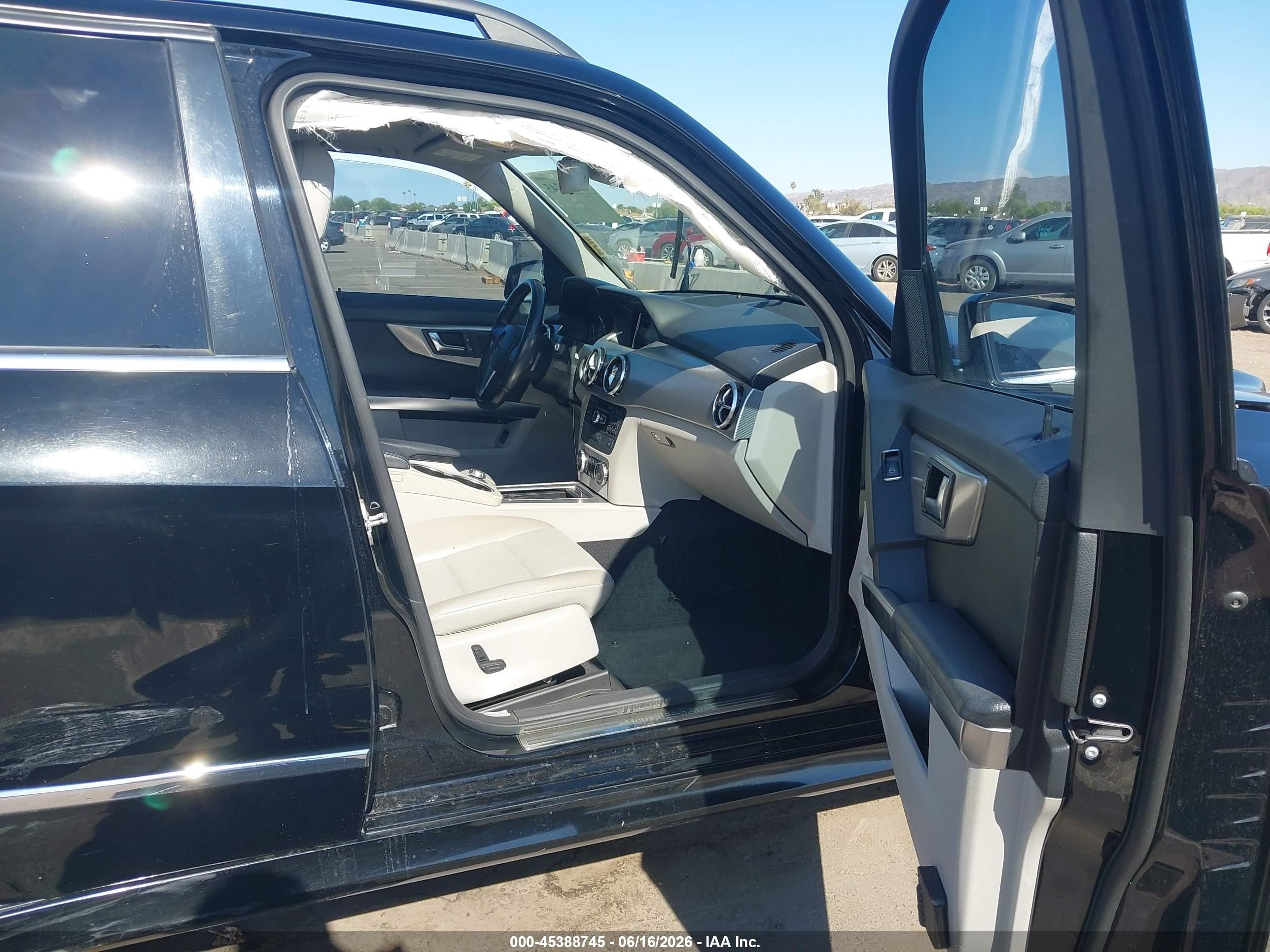 2014 Mercedes-benz Glk 350 Черный vin: WDCGG5HB1EG283109