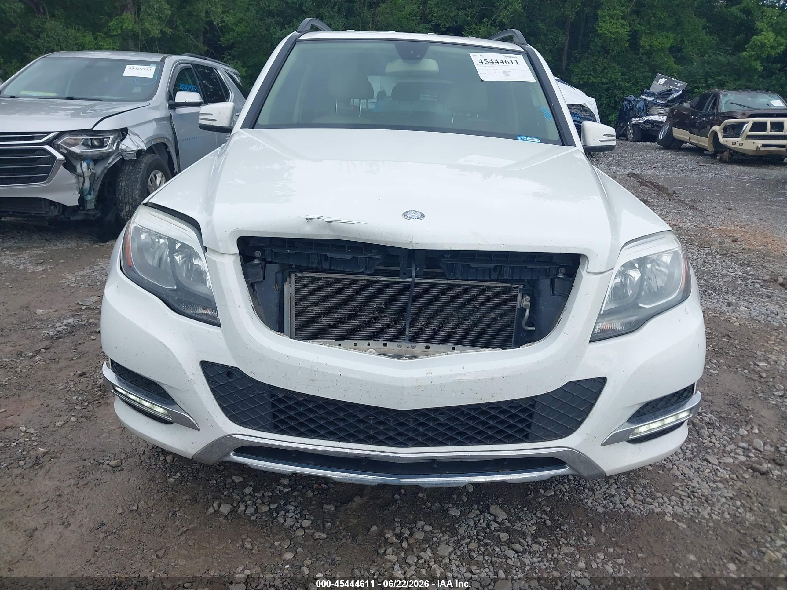 2015 Mercedes-benz Glk 350   Белый vin: WDCGG5HB1FG391263