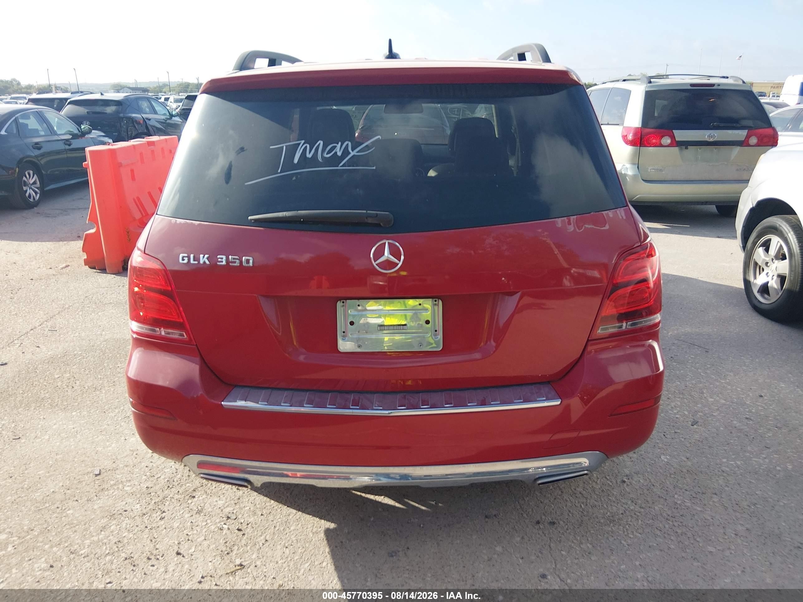 2014 Mercedes-benz Glk 350   Red vin: WDCGG5HB2EG161343