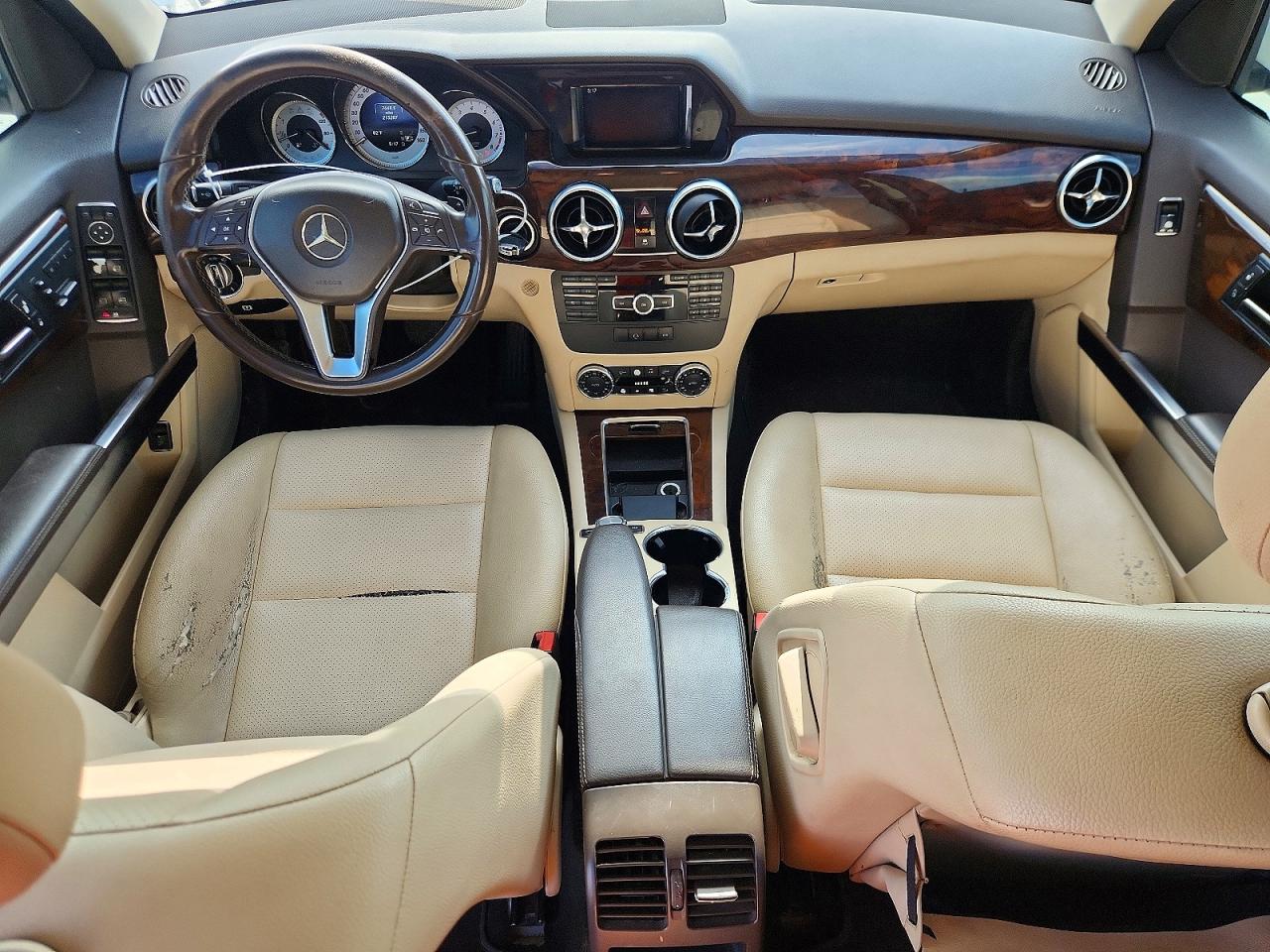 2014 Mercedes-benz Glk 350 White vin: WDCGG5HB2EG190812