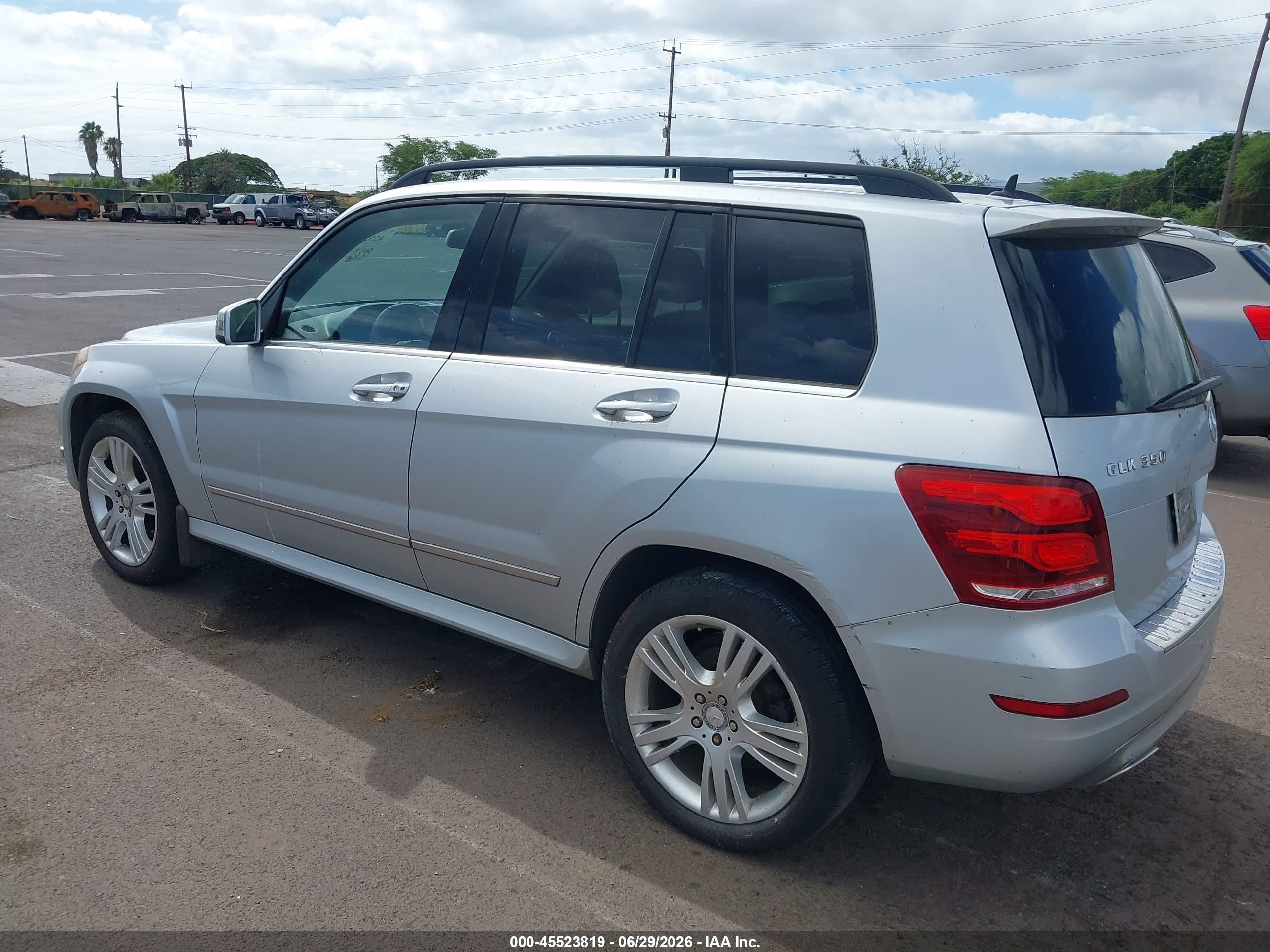 2015 Mercedes-benz Glk 350   Silver vin: WDCGG5HB2FG345506