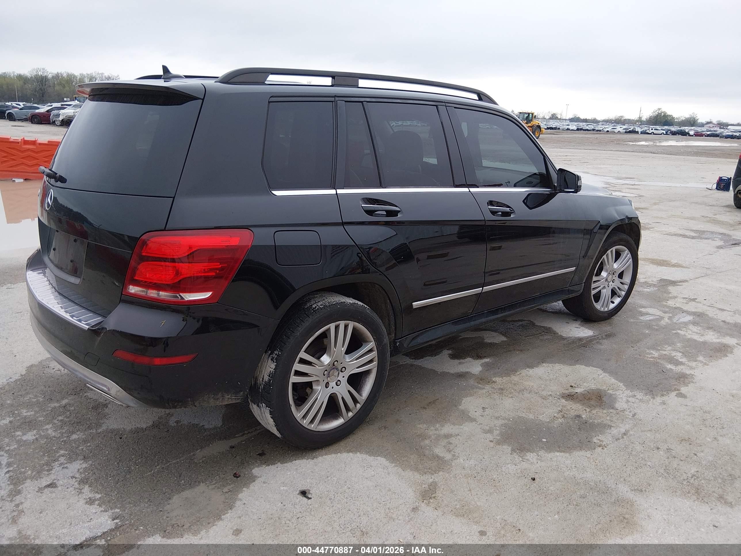 2015 Mercedes-benz Glk 350   Black vin: WDCGG5HB2FG355212