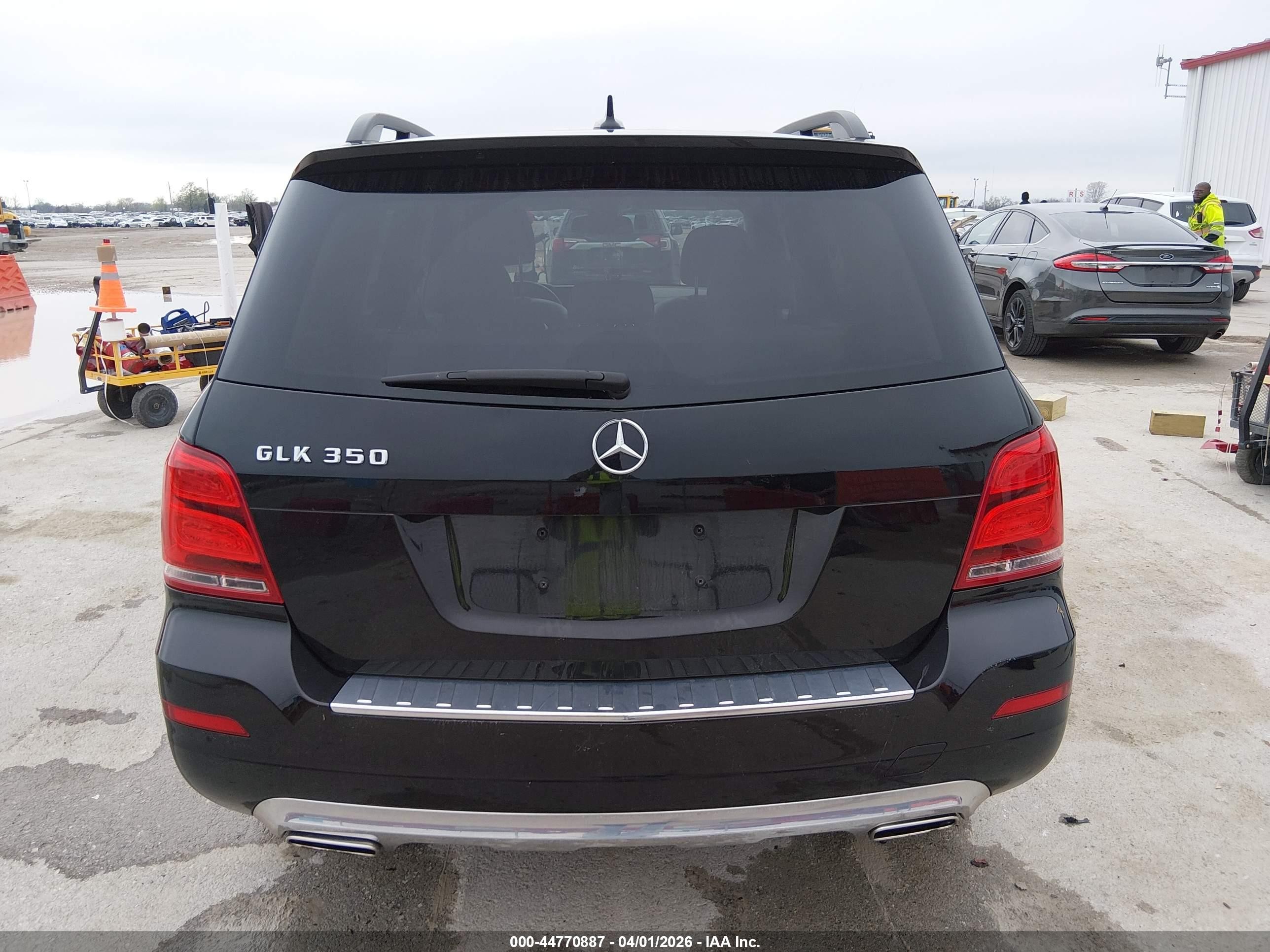 2015 Mercedes-benz Glk 350   Black vin: WDCGG5HB2FG355212