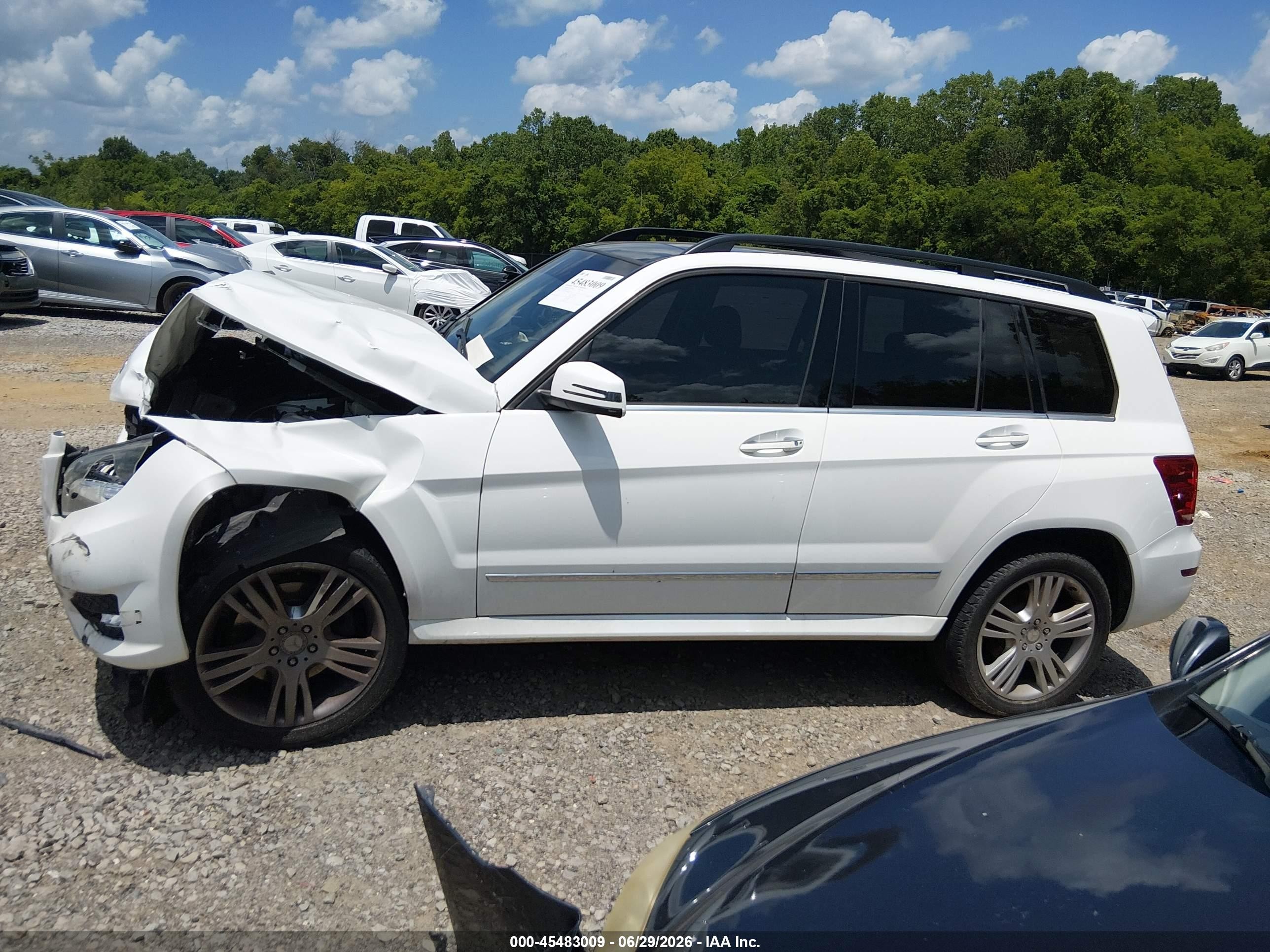 2015 Mercedes-benz Glk 350 Белый vin: WDCGG5HB2FG383057