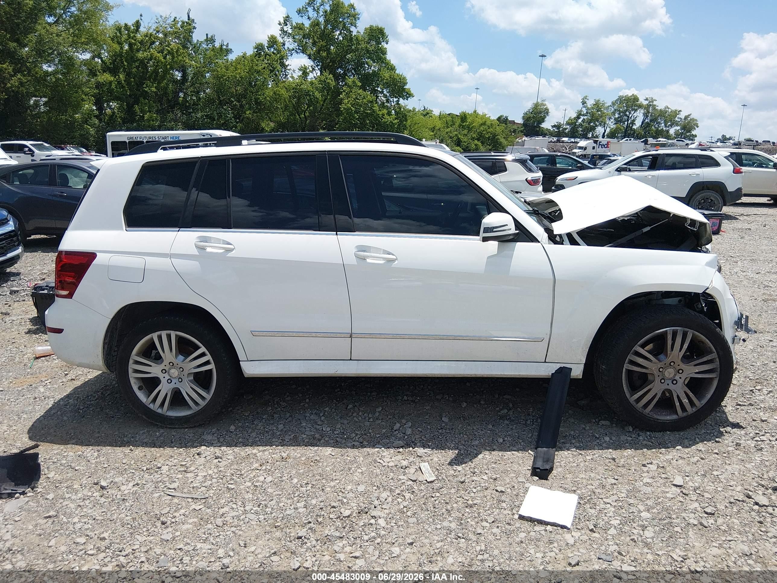 2015 Mercedes-benz Glk 350 Белый vin: WDCGG5HB2FG383057