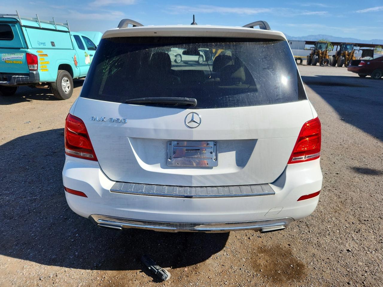 2015 Mercedes-benz Glk 350 White vin: WDCGG5HB2FG402352