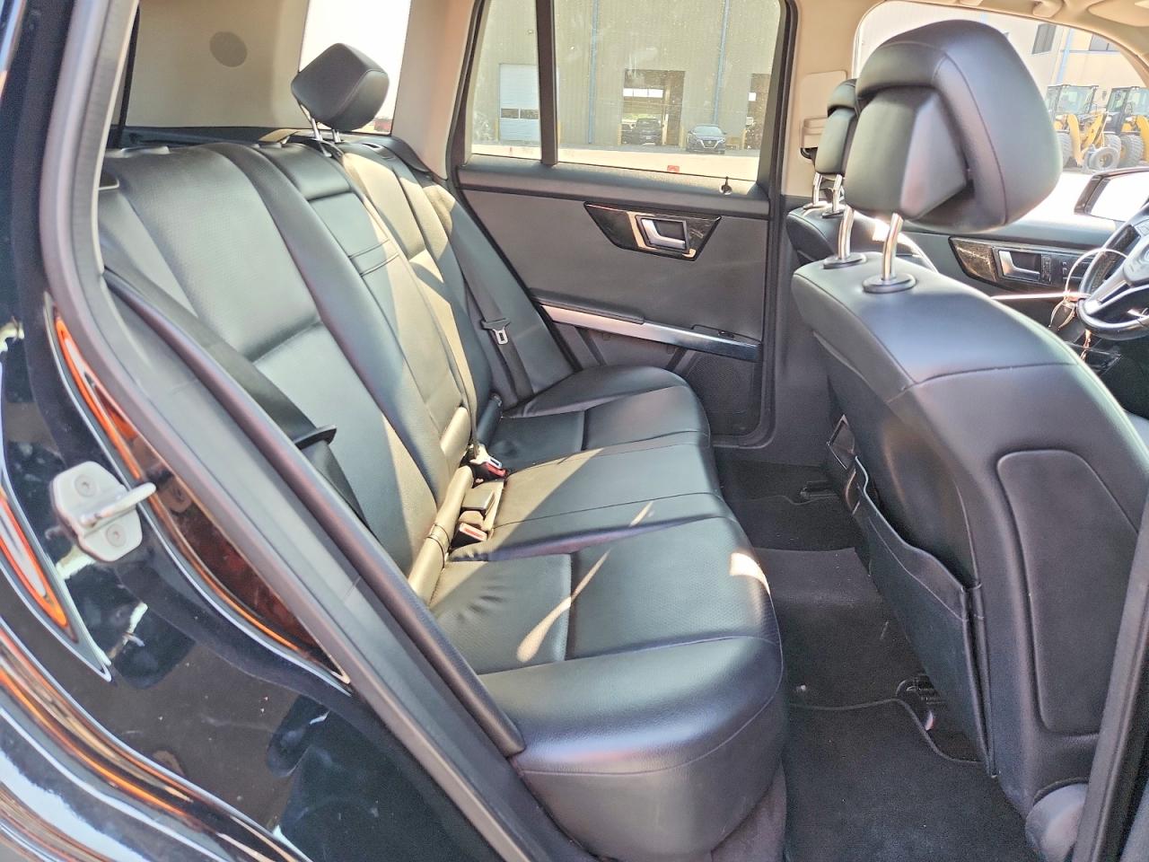2013 Mercedes-benz Glk 350 Black vin: WDCGG5HB3DG044708