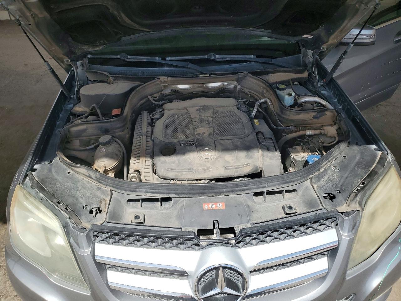 2013 Mercedes-benz Glk 350 Silver vin: WDCGG5HB3DG086229
