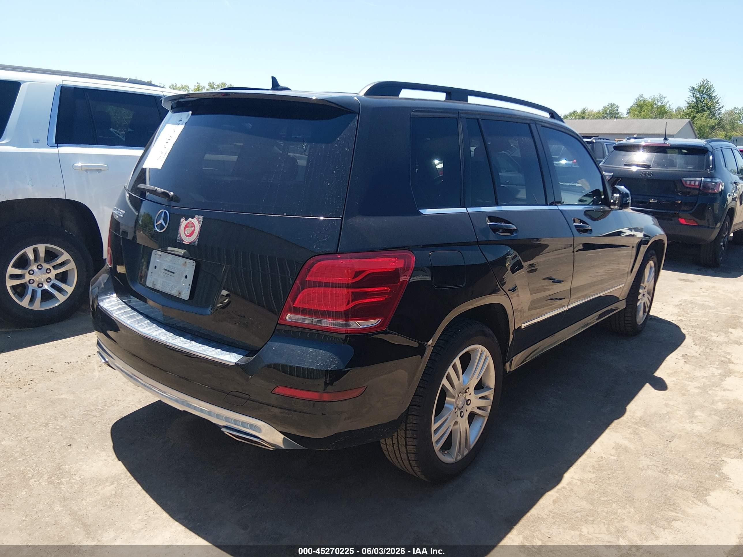 2013 Mercedes-benz Glk 350   Black vin: WDCGG5HB3DG126728