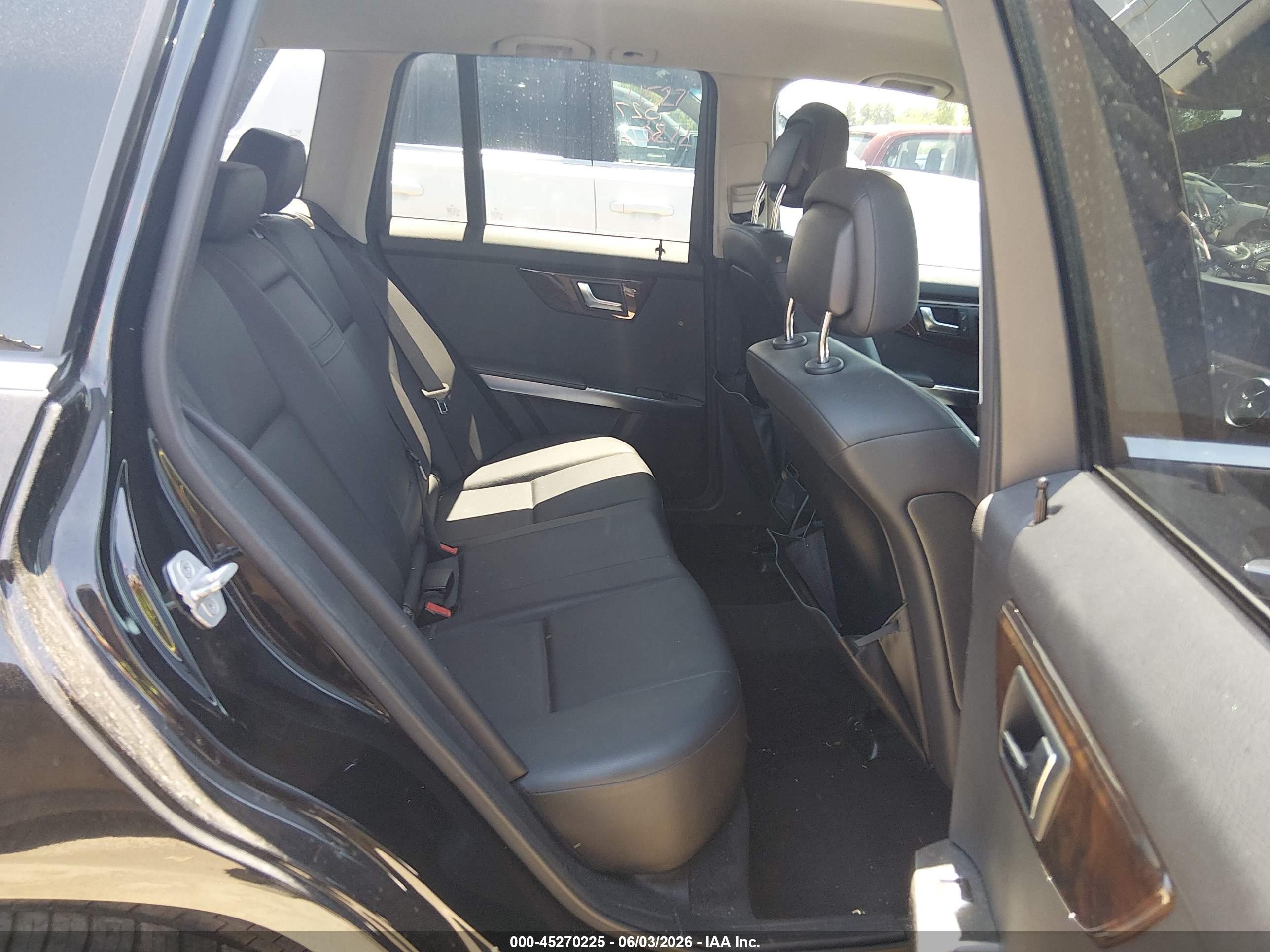 2013 Mercedes-benz Glk 350   Black vin: WDCGG5HB3DG126728