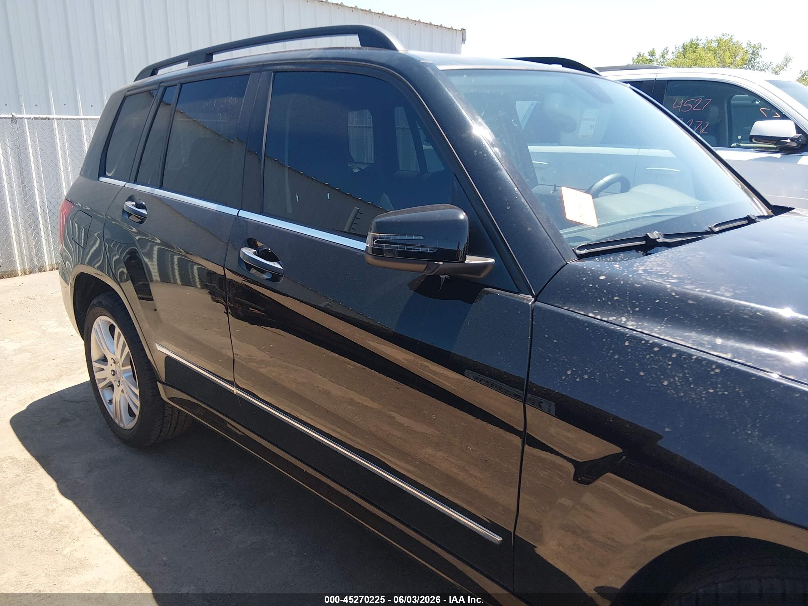 2013 Mercedes-benz Glk 350   Black vin: WDCGG5HB3DG126728