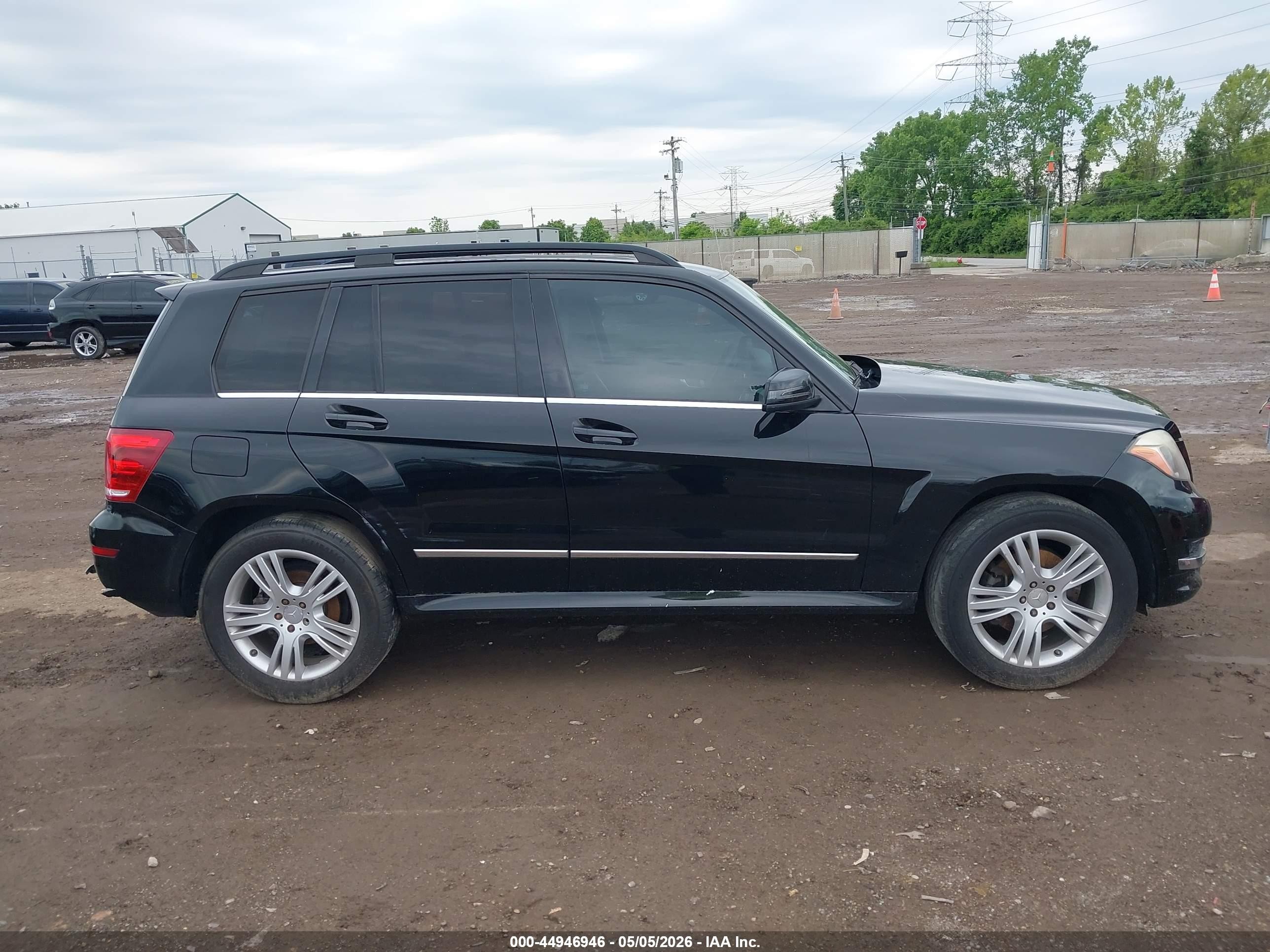 2014 Mercedes-benz Glk 350   Black vin: WDCGG5HB3EG295438
