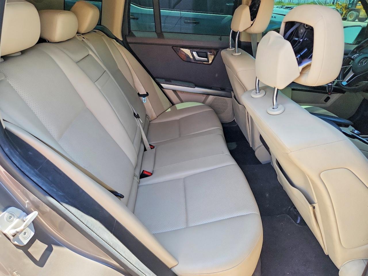 2014 Mercury Glk 350 Серебряный vin: WDCGG5HB3EG295598