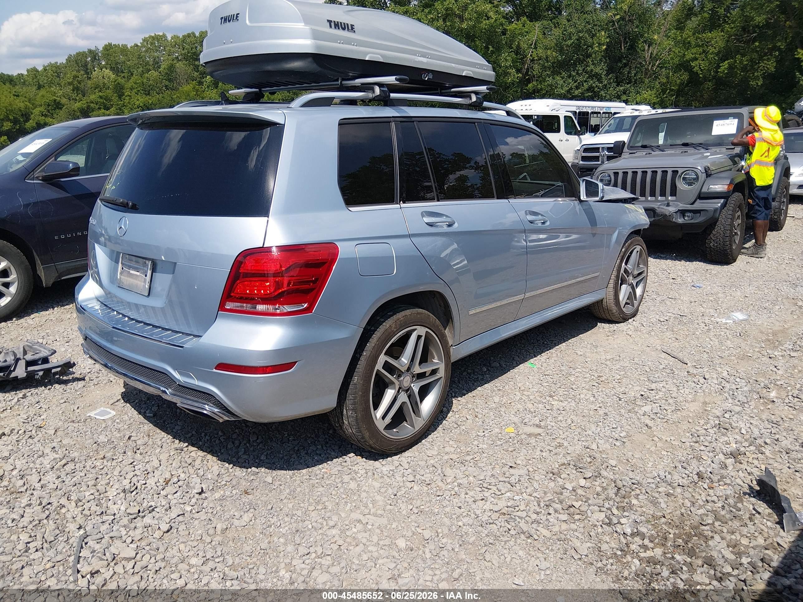 2015 Mercedes-benz Glk 350   Light Blue vin: WDCGG5HB3FG370270