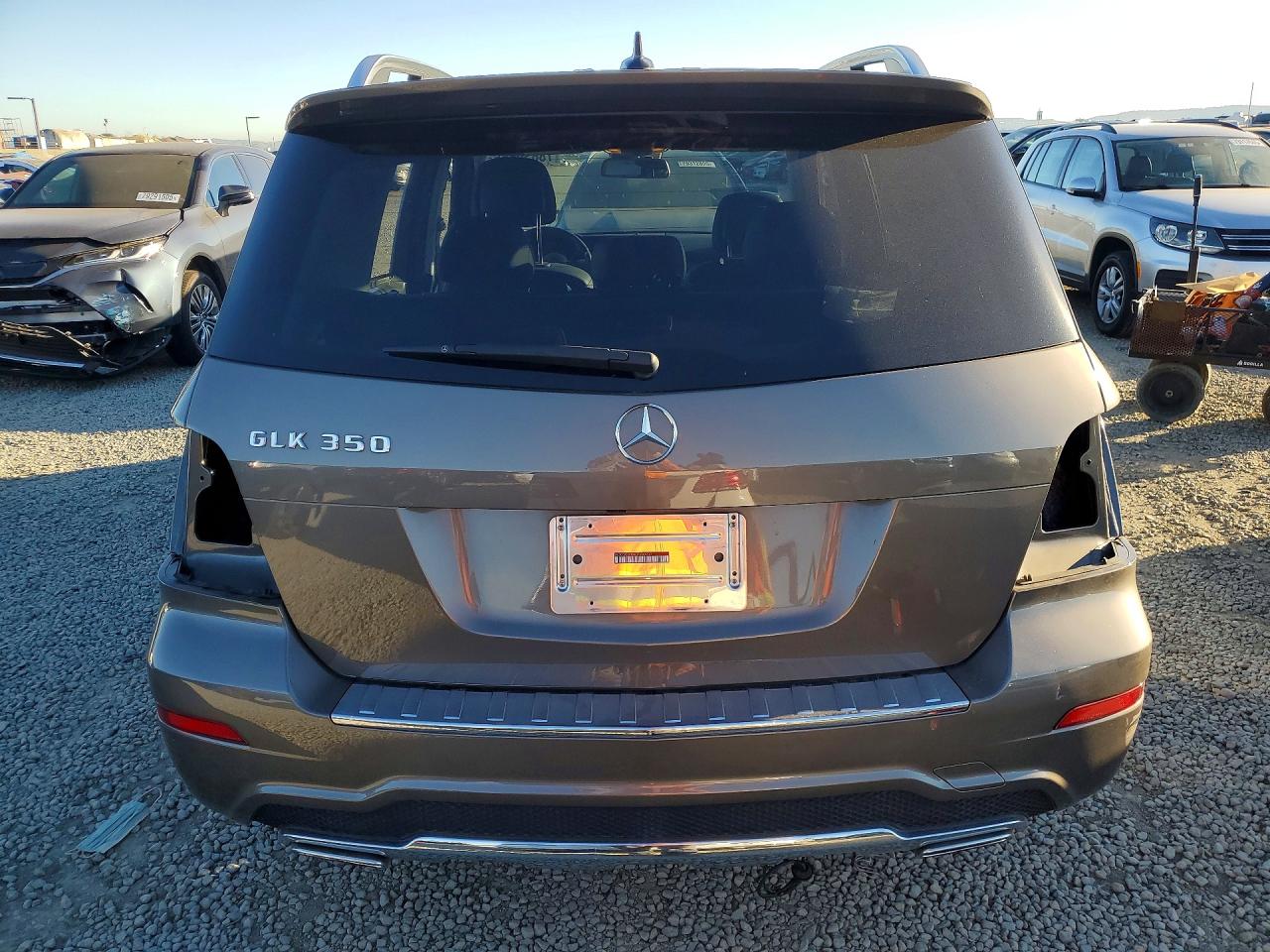2013 Mercedes-benz Glk Brown vin: WDCGG5HB4DF980732