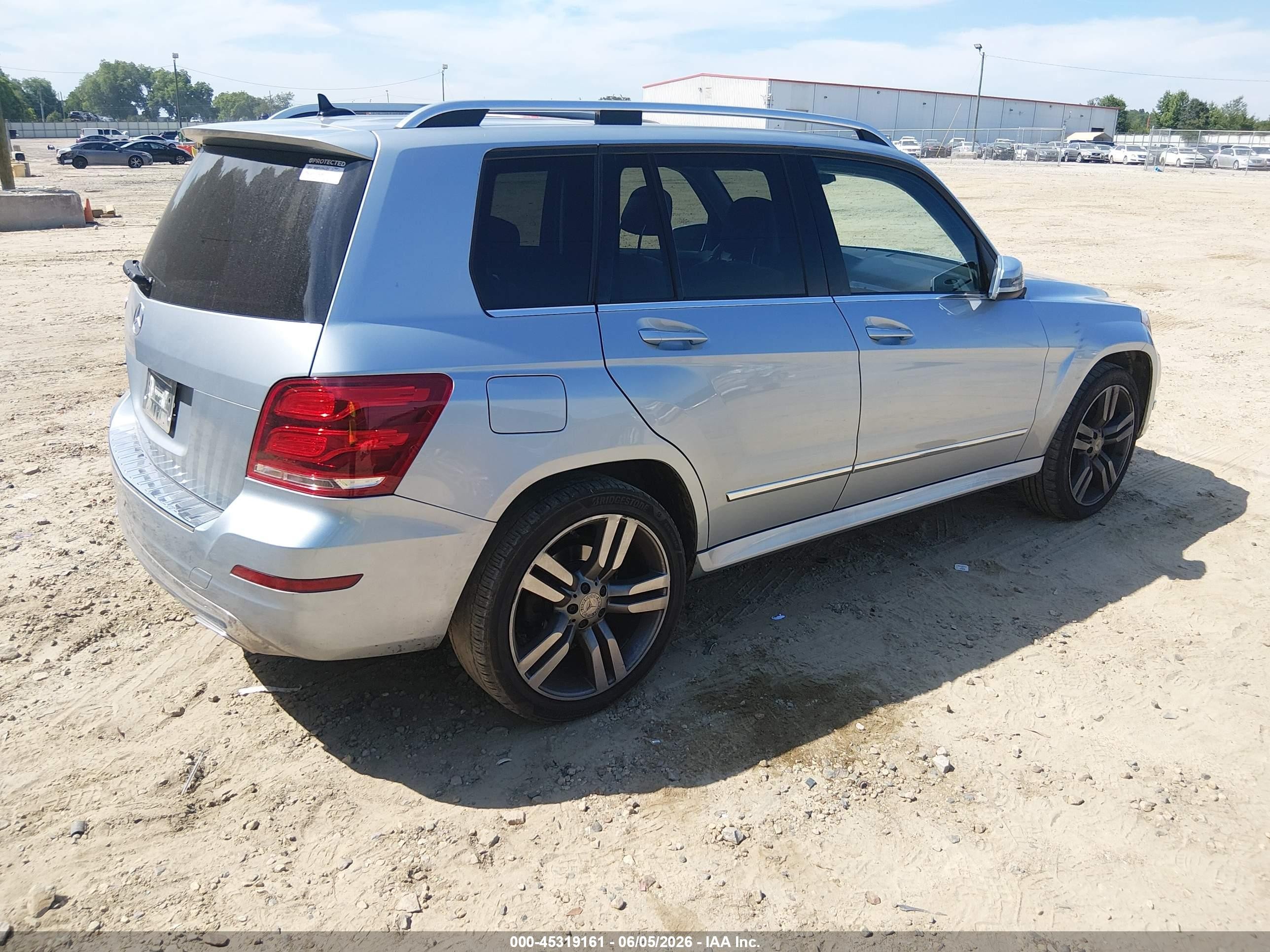 2014 Mercedes-benz Glk 350   Light Blue vin: WDCGG5HB4EG248810