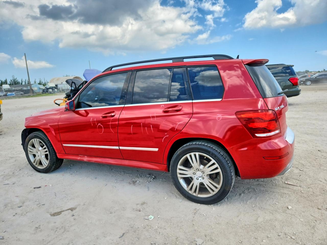 2014 Mercedes-benz Glk 350 Red vin: WDCGG5HB4EG322758
