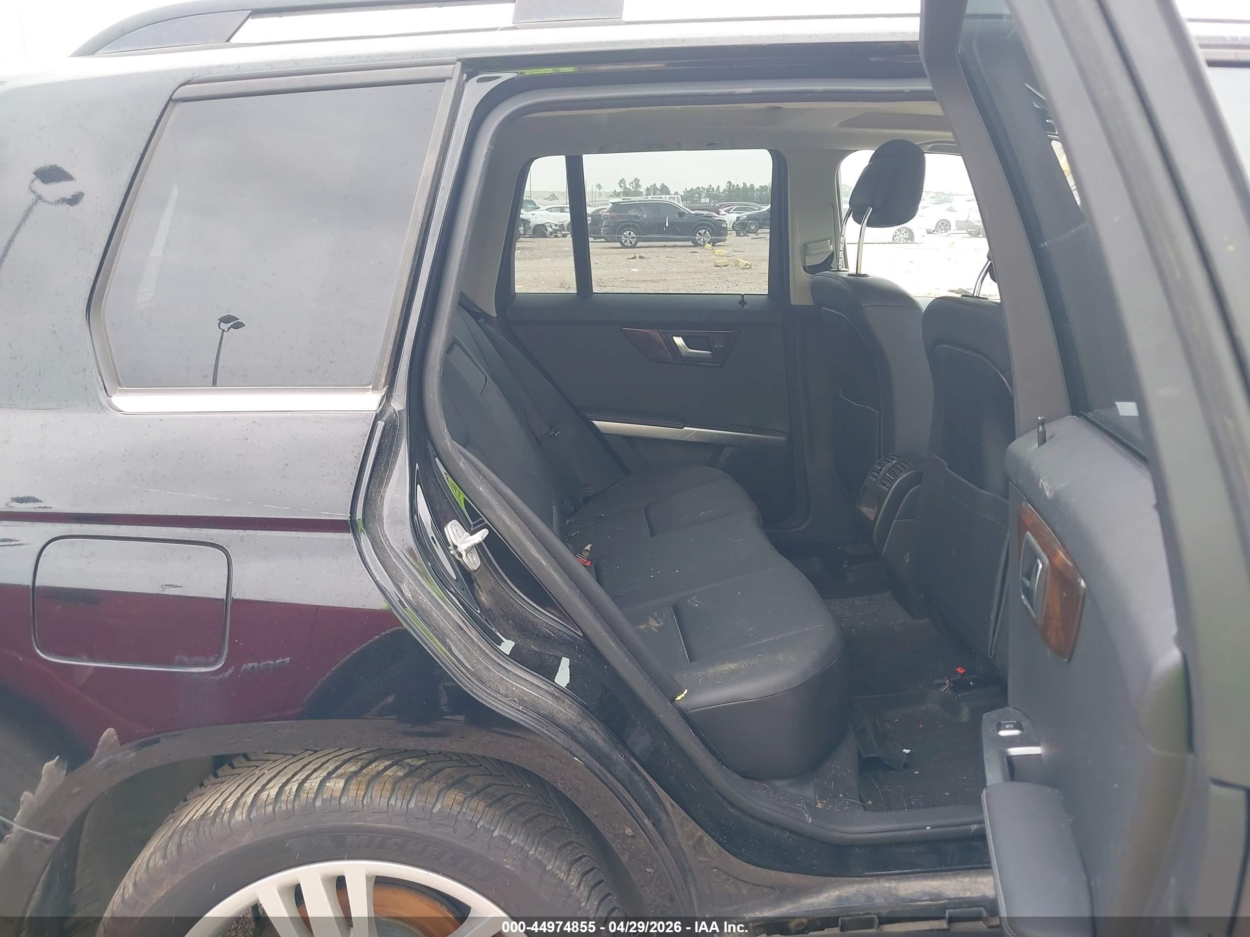2015 Mercedes-benz Glk 350   Черный vin: WDCGG5HB4FG378782