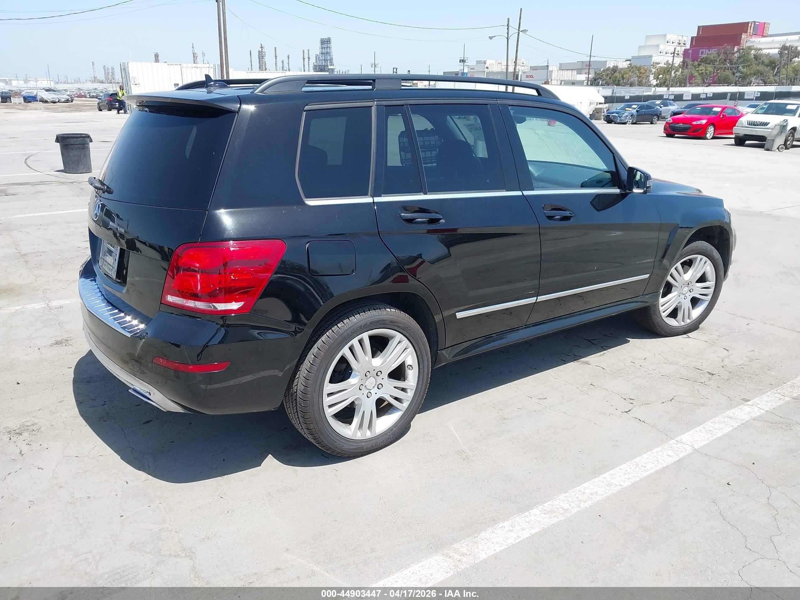 2015 Mercedes-benz Glk 350   Black vin: WDCGG5HB4FG379141