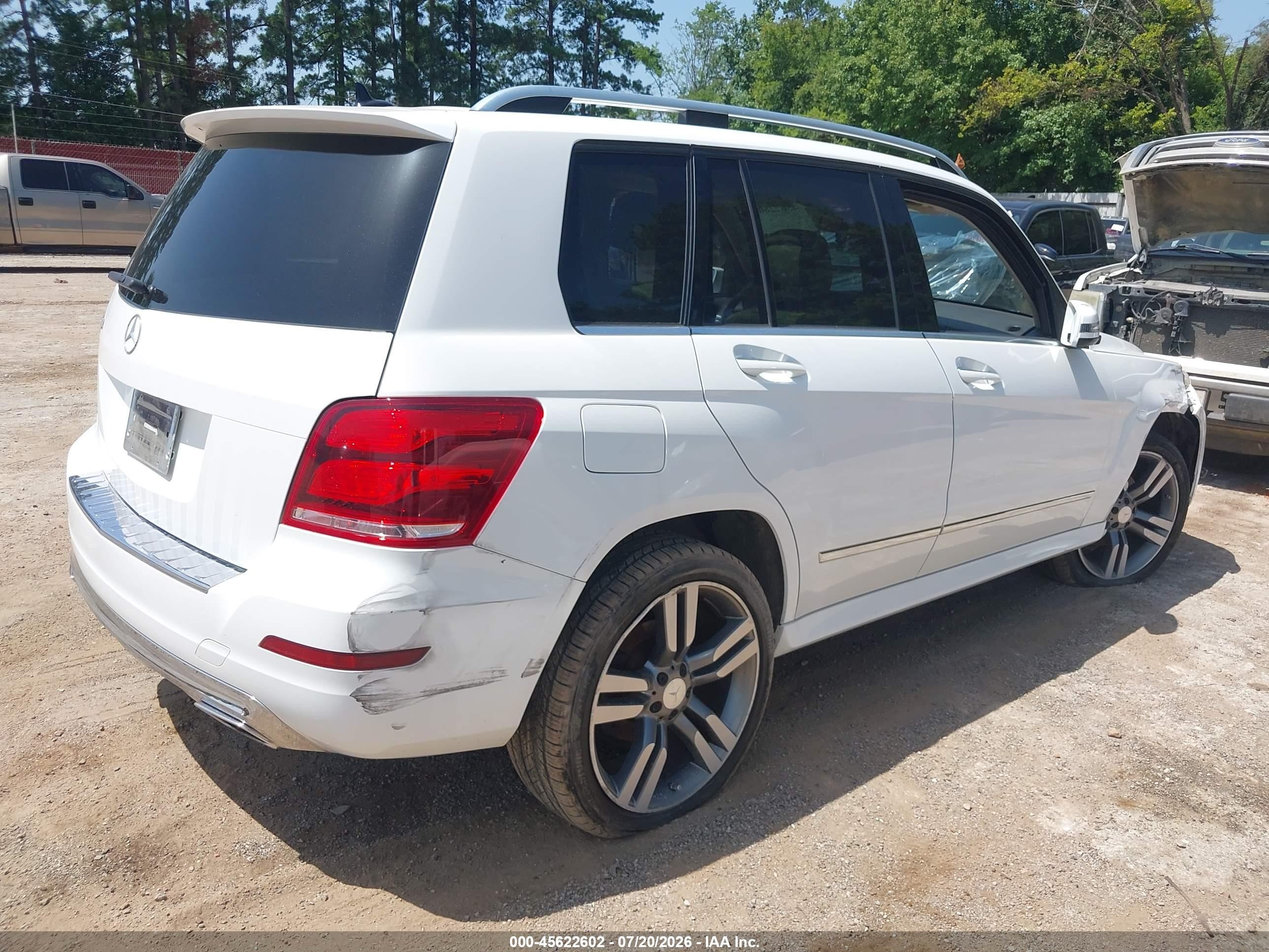 2015 Mercedes-benz Glk 350 Белый vin: WDCGG5HB4FG426670