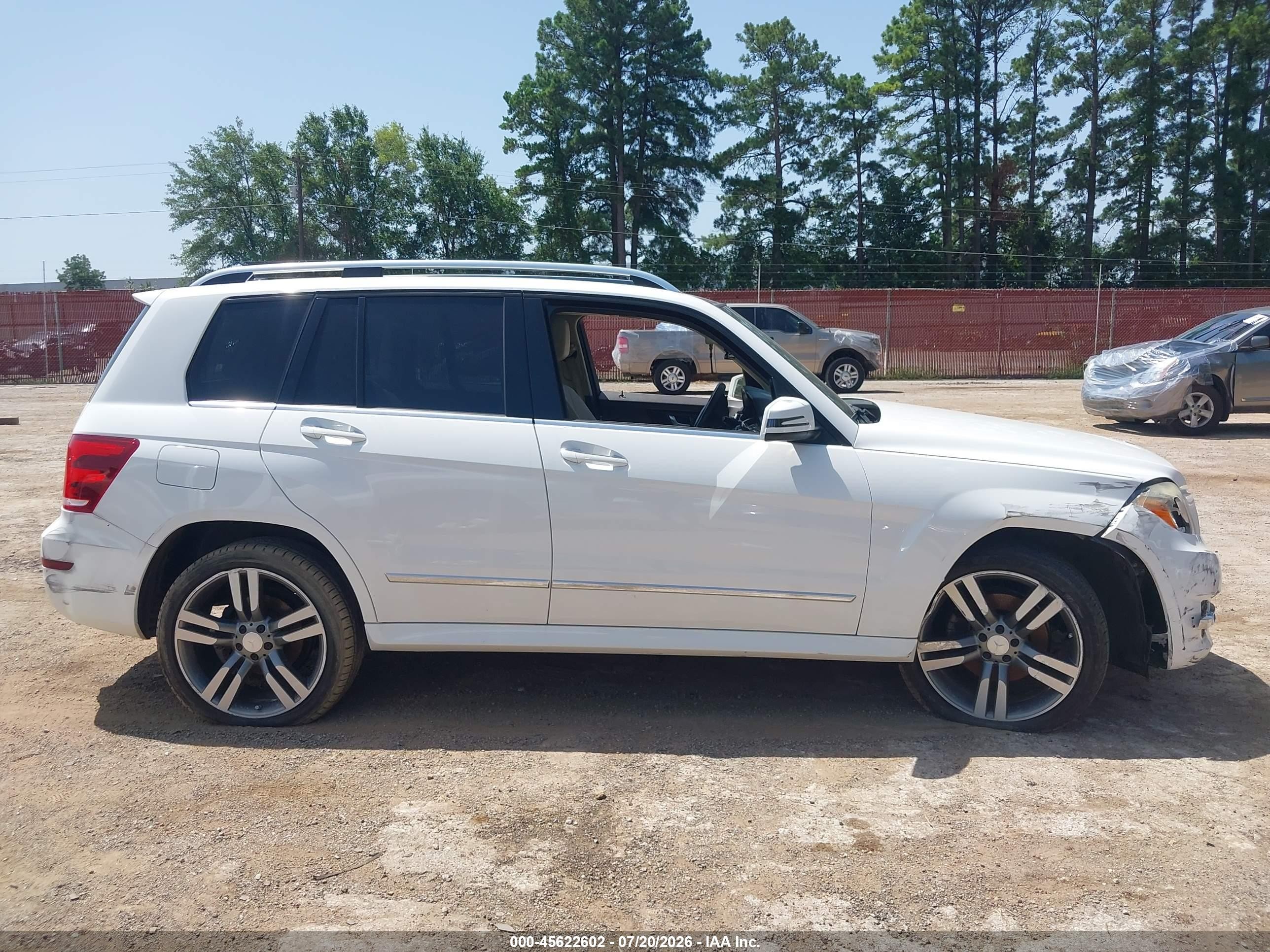 2015 Mercedes-benz Glk 350 Белый vin: WDCGG5HB4FG426670