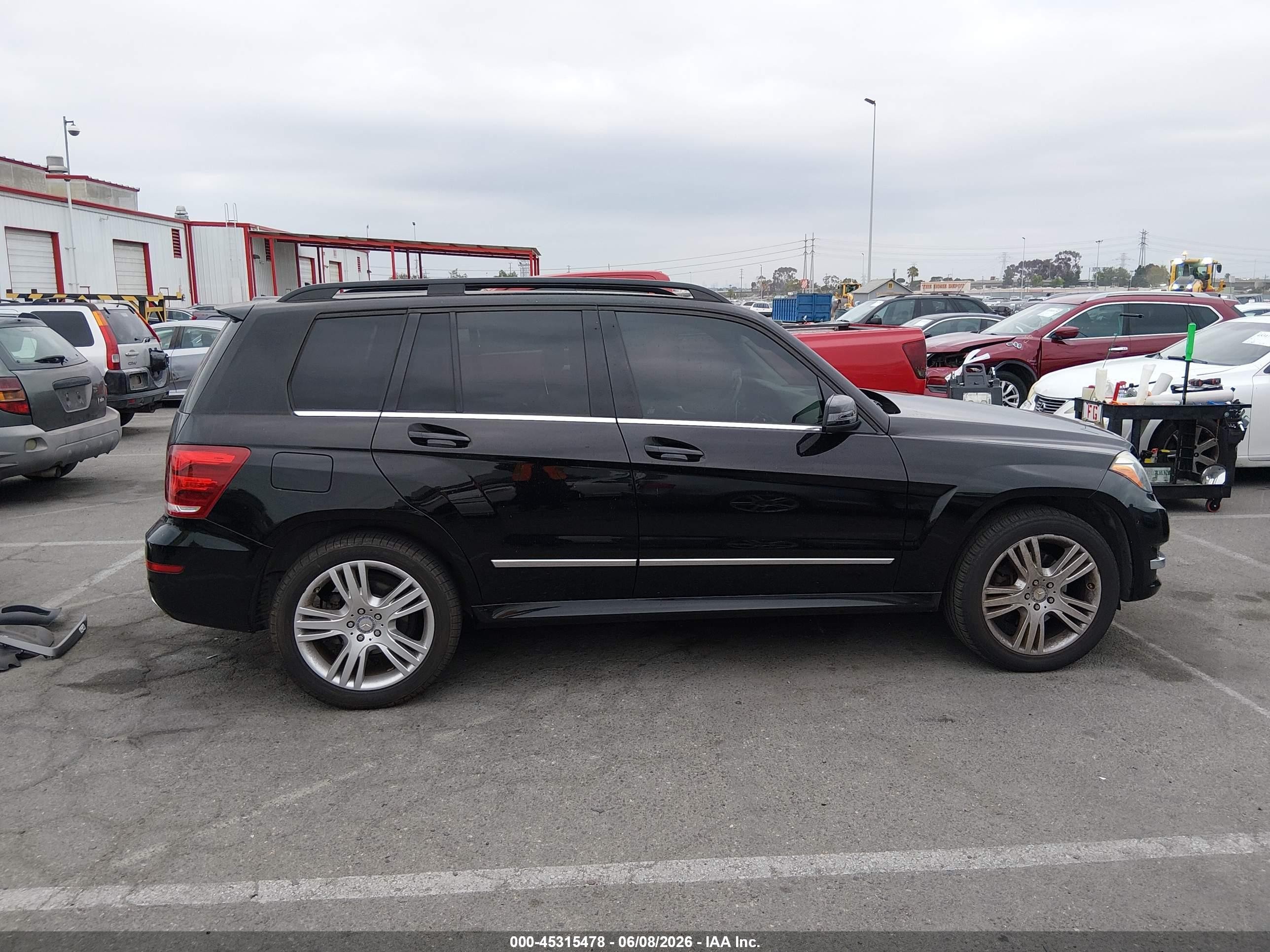2014 Mercedes-benz Glk 350   Black vin: WDCGG5HB5EG263672