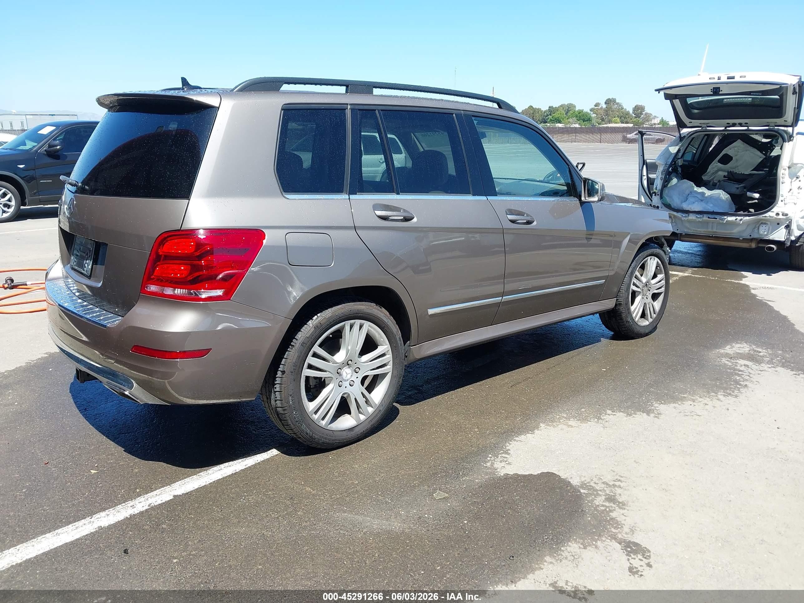 2014 Mercedes-benz Glk 350   Brown vin: WDCGG5HB5EG265406