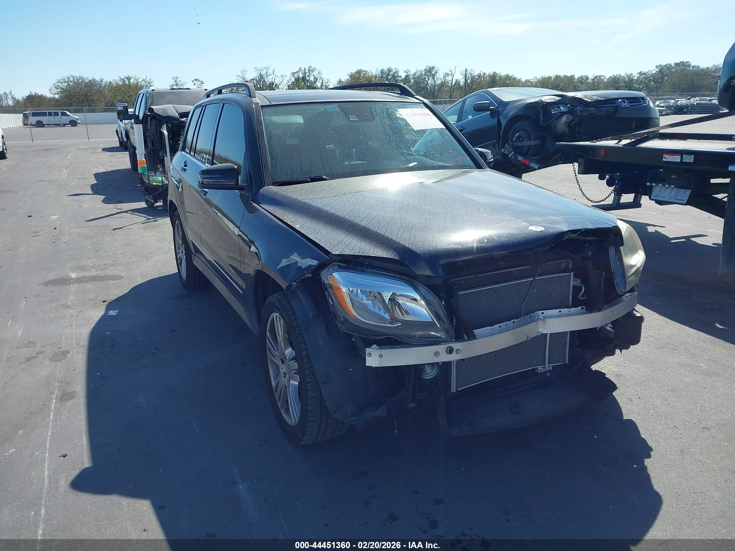 WDCGG5HB5EG332733