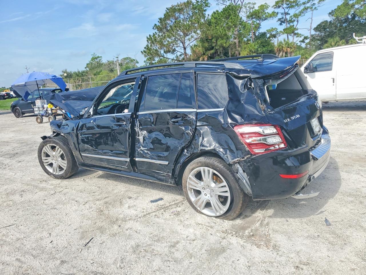 2015 Mercedes-benz Glk 350 Black vin: WDCGG5HB5FG348190