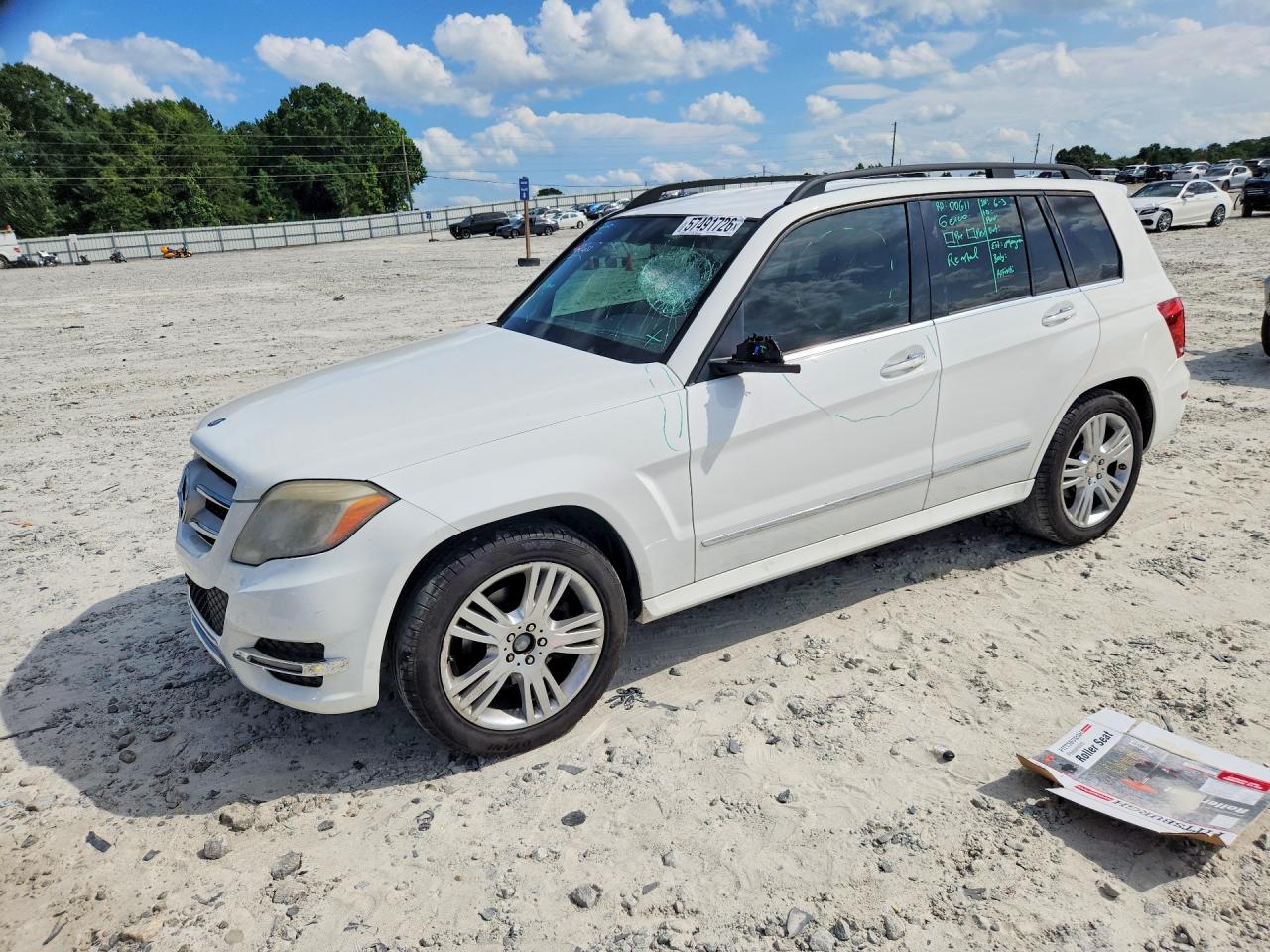 2015 Mercedes-benz Glk 350 White vin: WDCGG5HB5FG354328