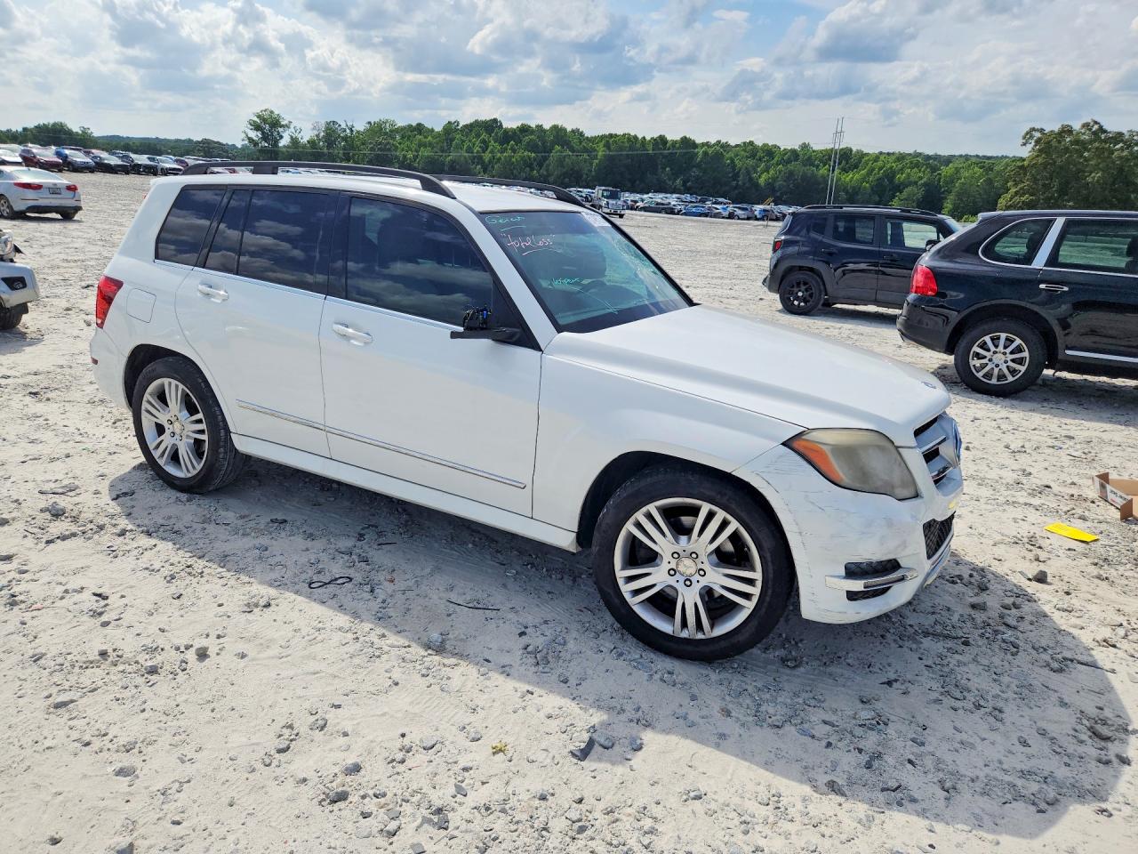 2015 Mercedes-benz Glk 350 White vin: WDCGG5HB5FG354328