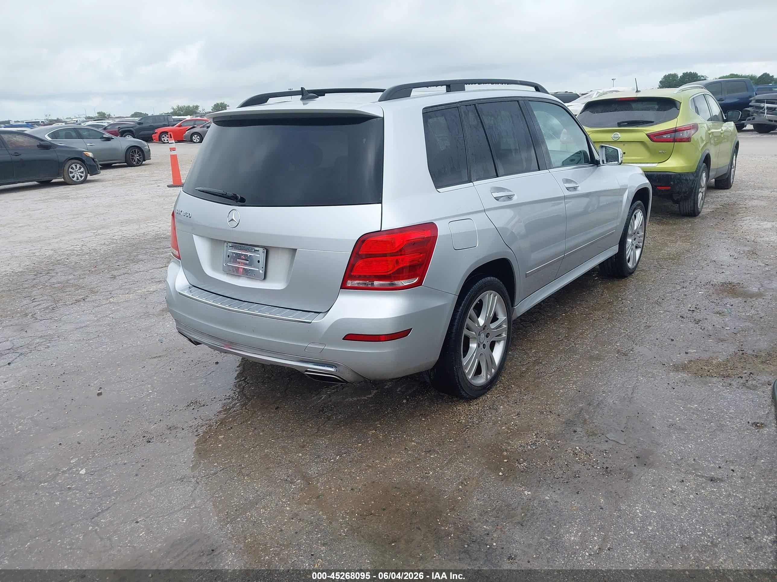 2013 Mercedes-benz Glk 350   Silver vin: WDCGG5HB6DF980893
