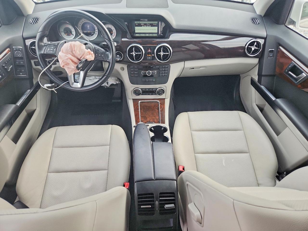 2013 Mercedes-benz Glk 350 White vin: WDCGG5HB6DG124956
