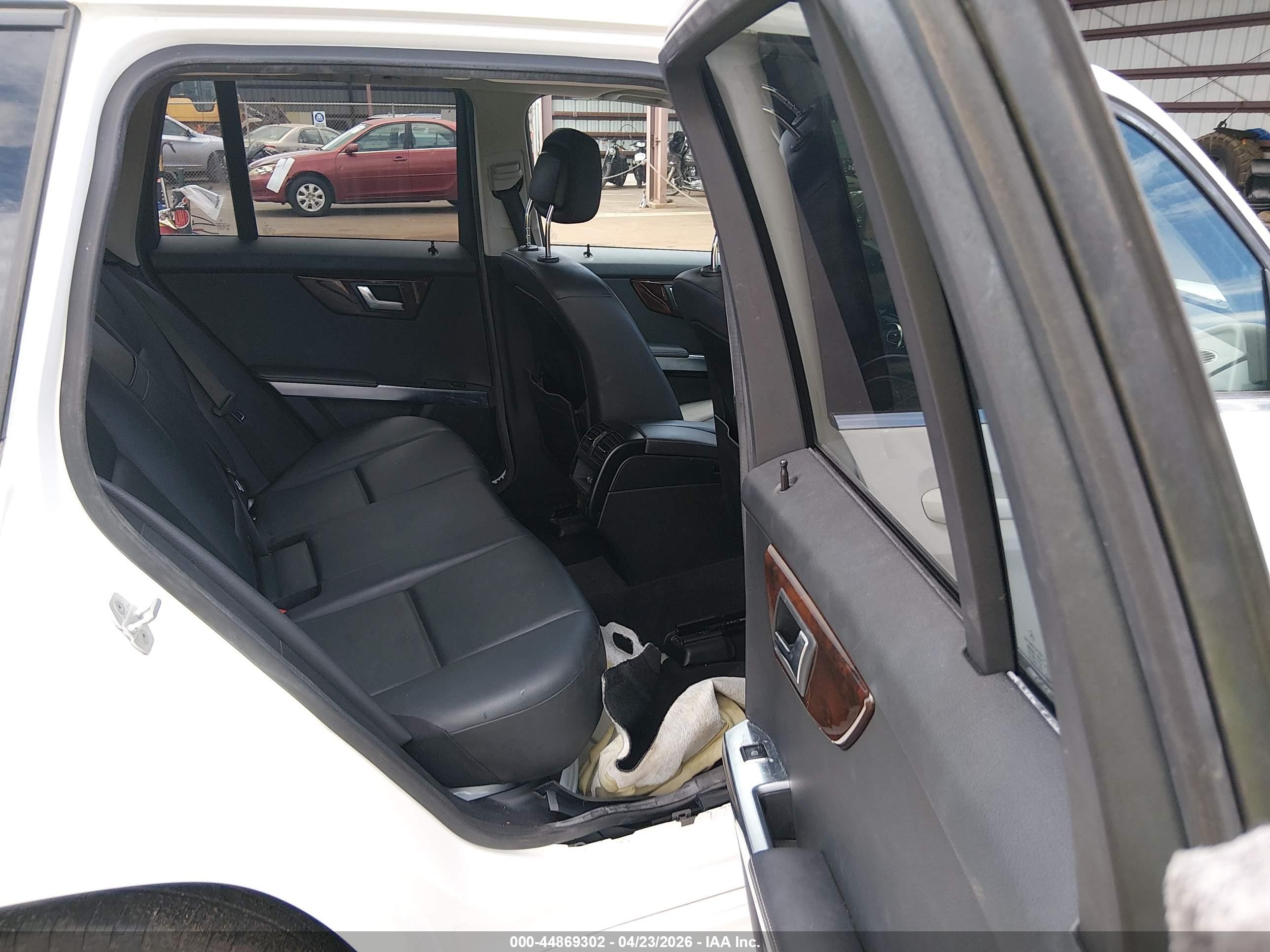 2014 Mercedes-benz Glk 350   Белый vin: WDCGG5HB6EG195706
