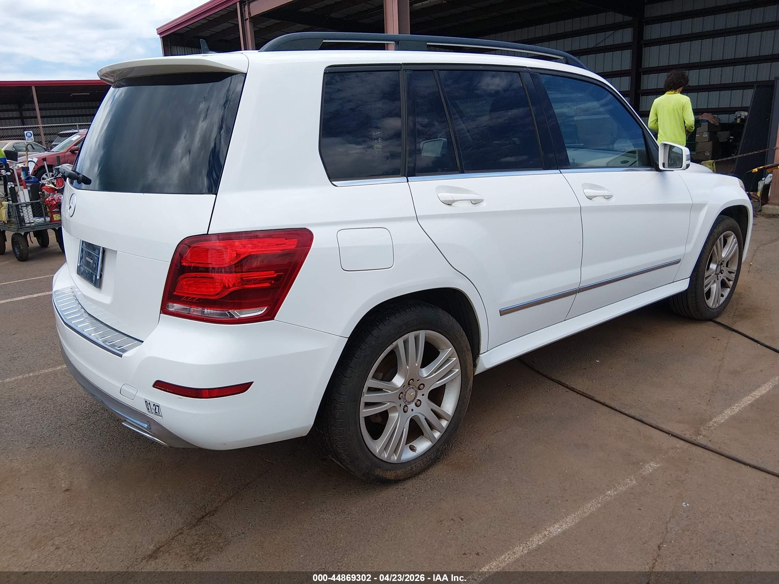 2014 Mercedes-benz Glk 350   Белый vin: WDCGG5HB6EG195706