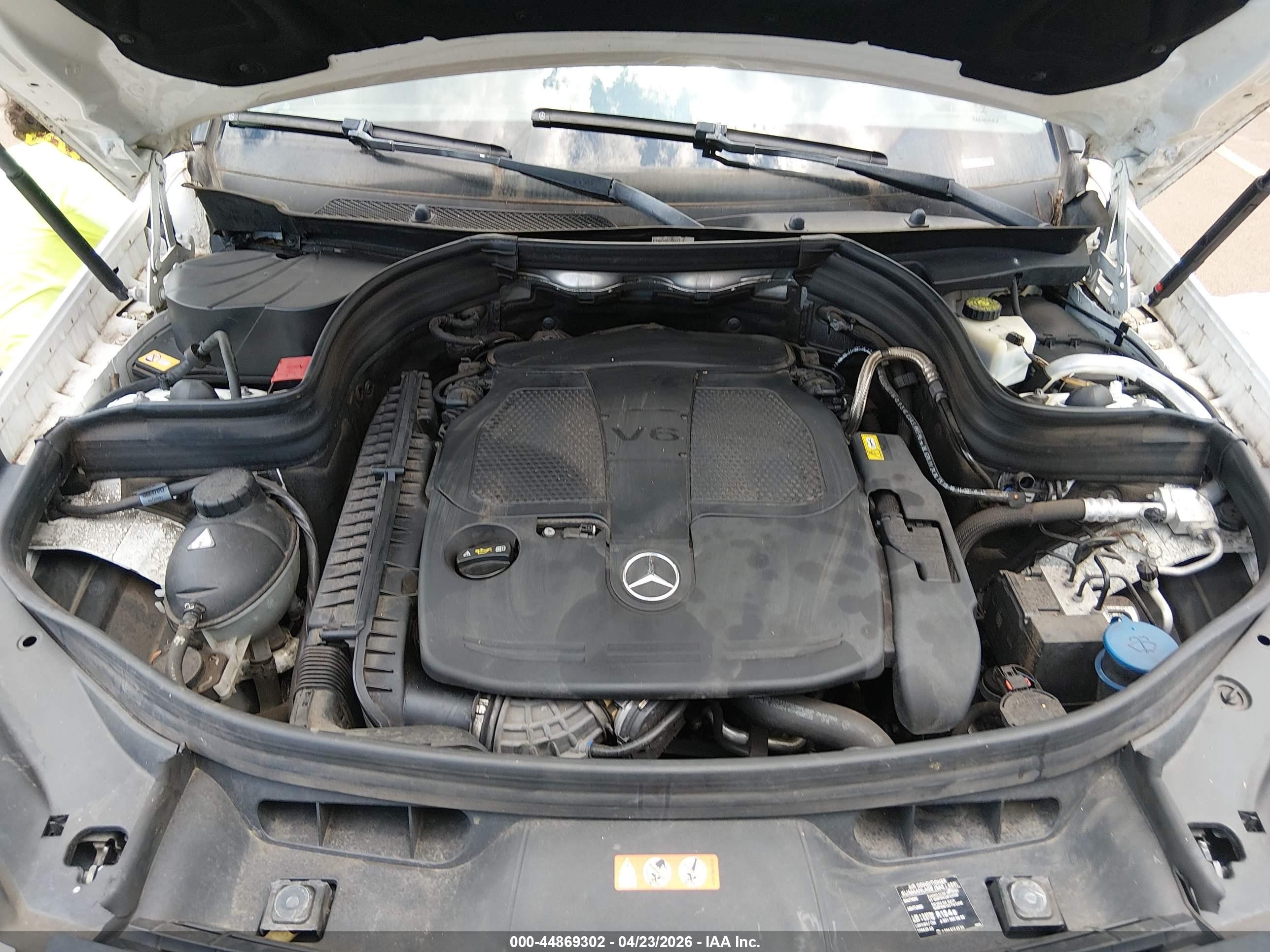 2014 Mercedes-benz Glk 350   Белый vin: WDCGG5HB6EG195706