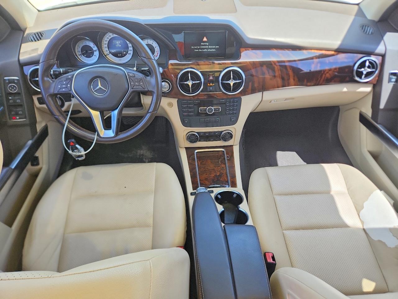 2014 Mercedes-benz Glk 350 White vin: WDCGG5HB6EG206171
