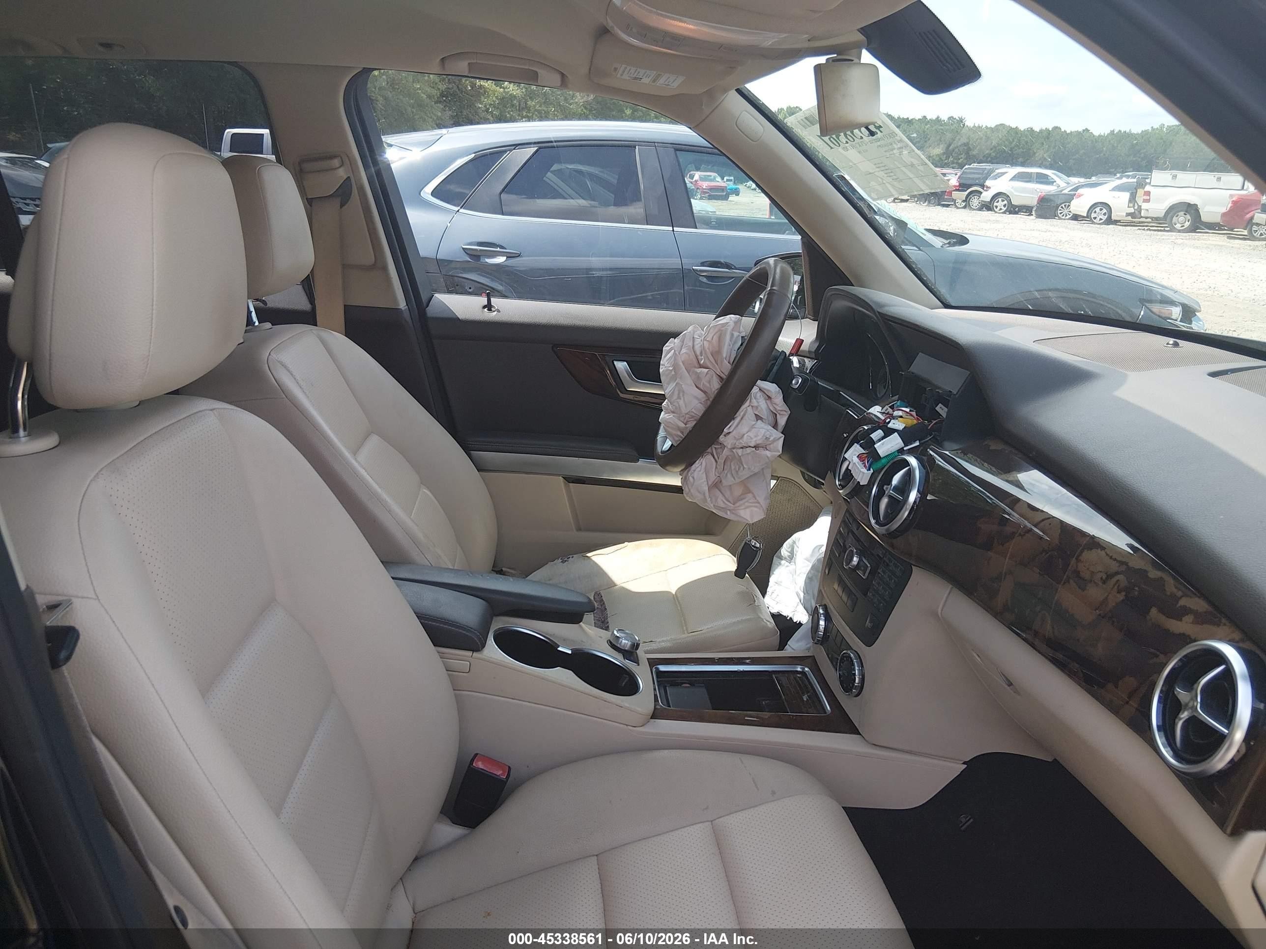 2014 Mercedes-benz Glk 350   Black vin: WDCGG5HB6EG231944