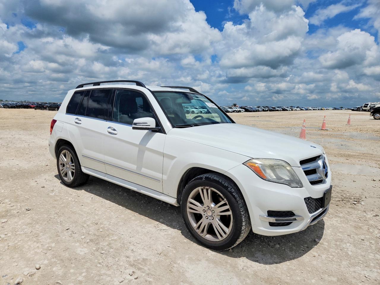 2014 Mercedes-benz Glk 350 Белый vin: WDCGG5HB6EG267150