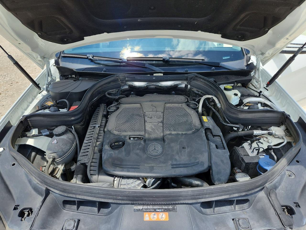 2014 Mercedes-benz Glk 350 Белый vin: WDCGG5HB6EG267150