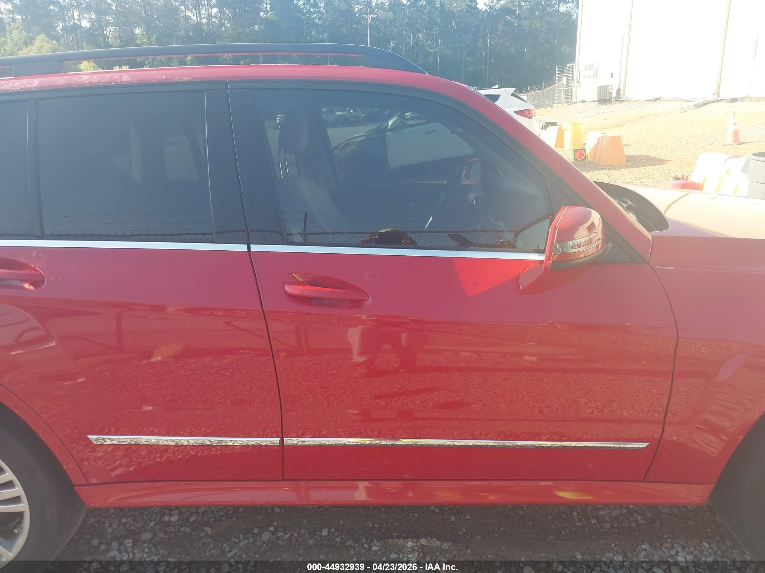 2014 Mercedes-benz Glk 350   Red vin: WDCGG5HB6EG316475