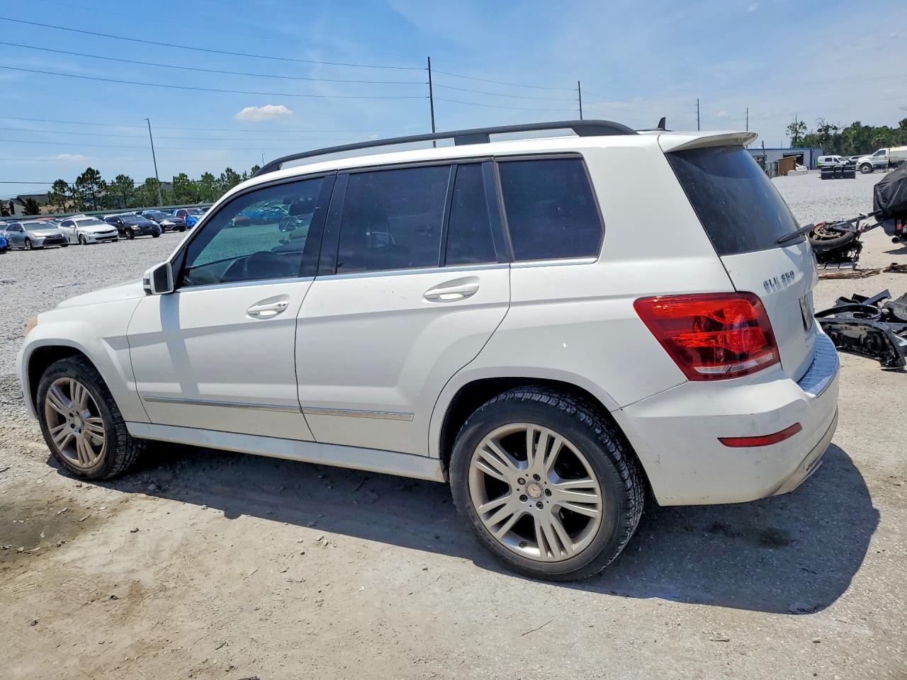2014 Mercedes-benz Glk 350 Белый vin: WDCGG5HB6EG332336