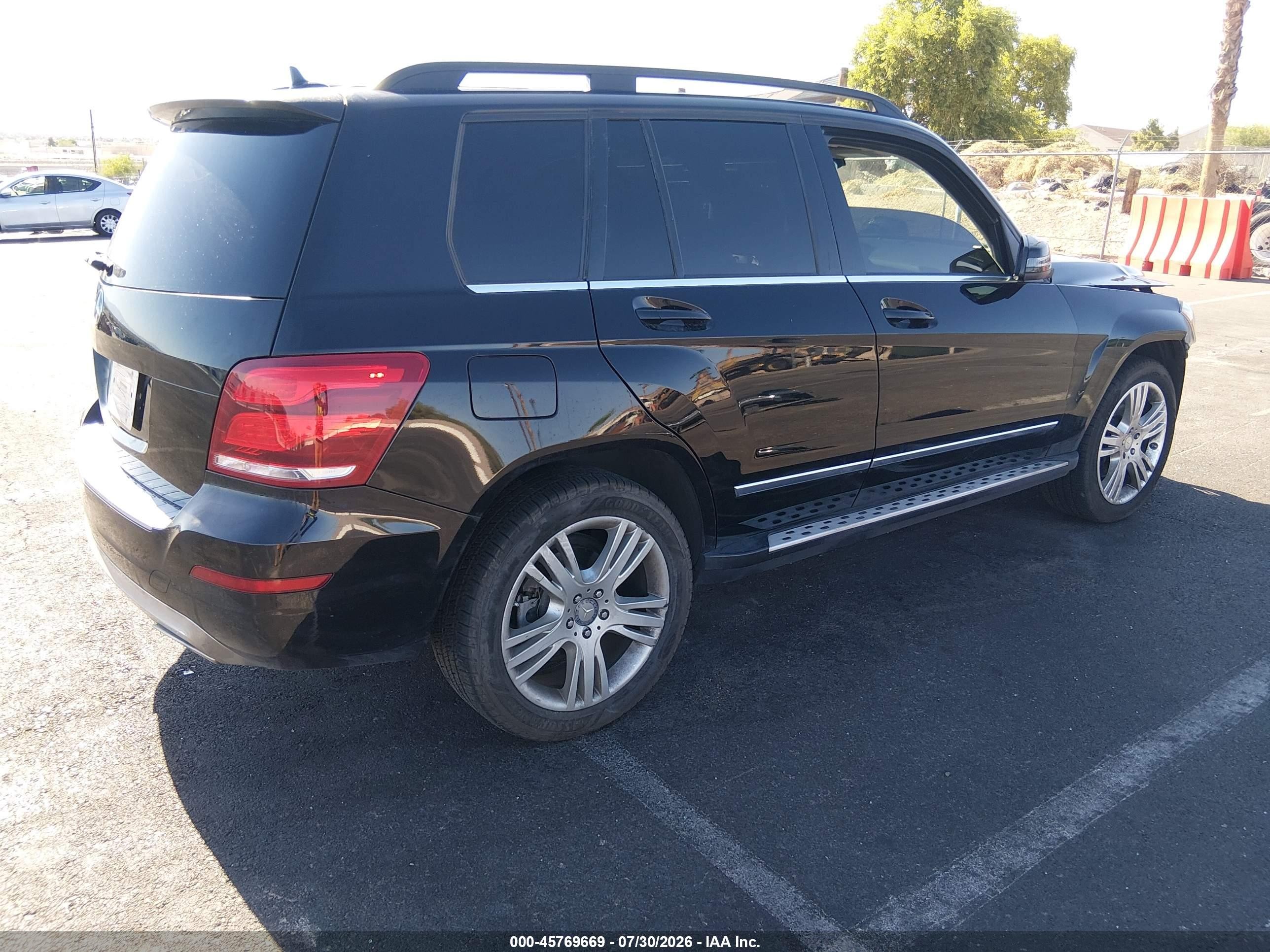 2015 Mercedes-benz Glk 350   Черный vin: WDCGG5HB6FG344312