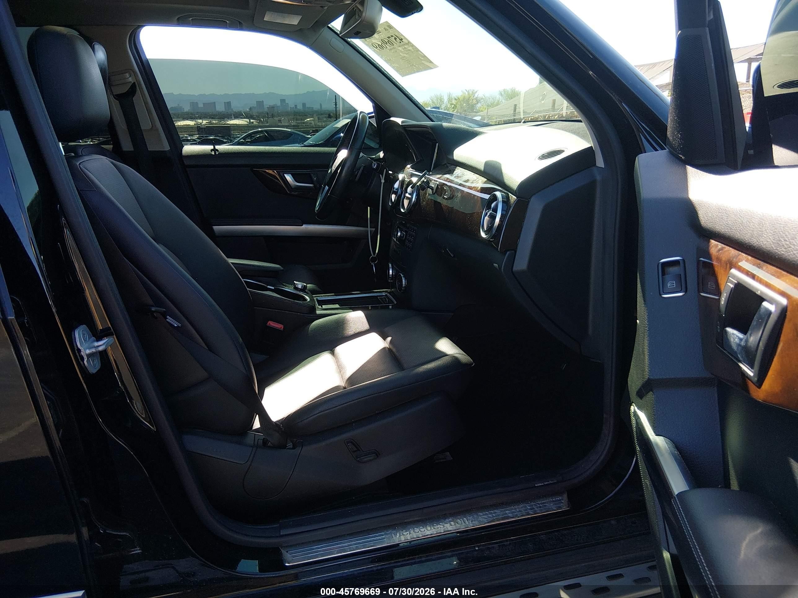 2015 Mercedes-benz Glk 350   Черный vin: WDCGG5HB6FG344312