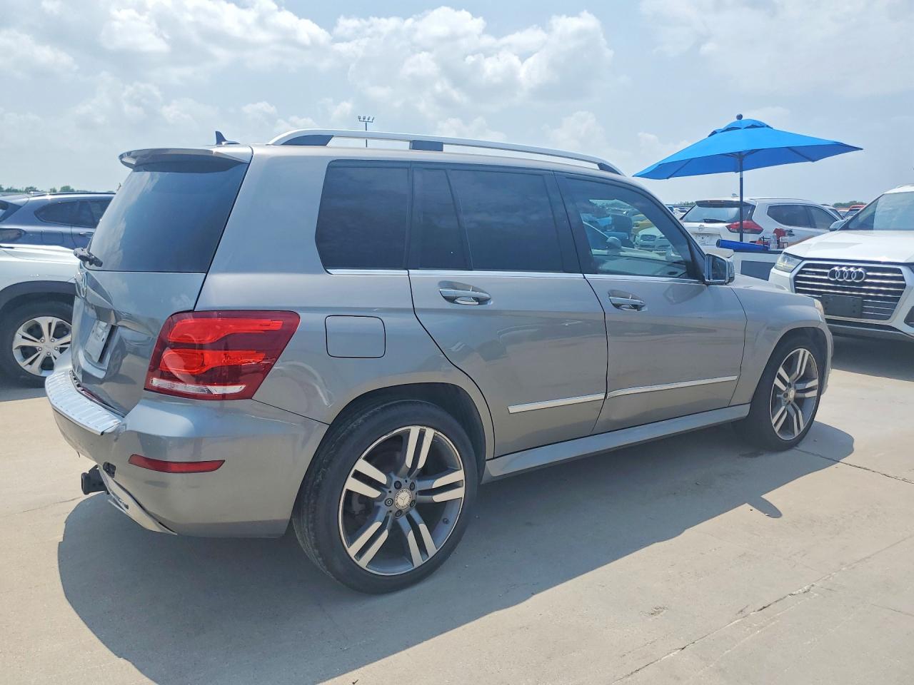2015 Mercedes-benz Glk 350 Silver vin: WDCGG5HB6FG383434