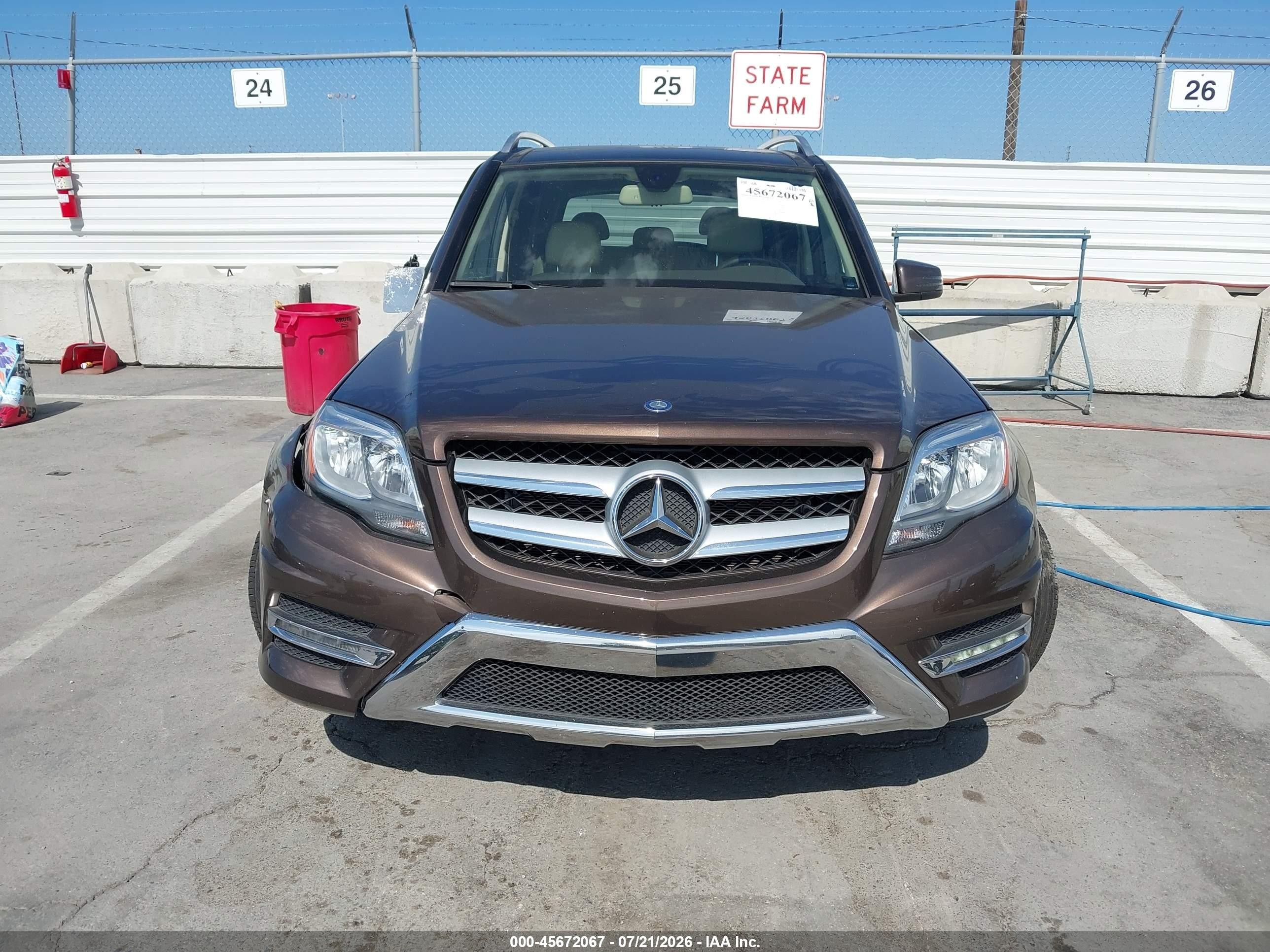 2015 Mercedes-benz Glk 350   Brown vin: WDCGG5HB6FG400667